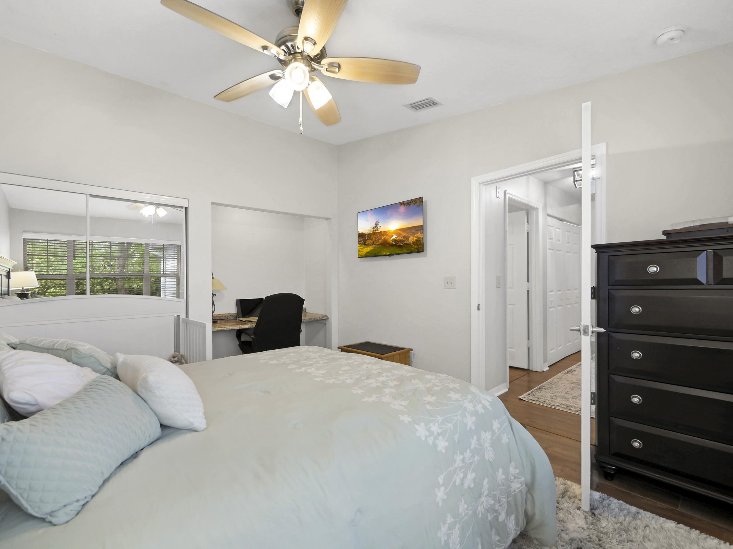 Image 31 of 52 For 35211 Harbour Vista Cir