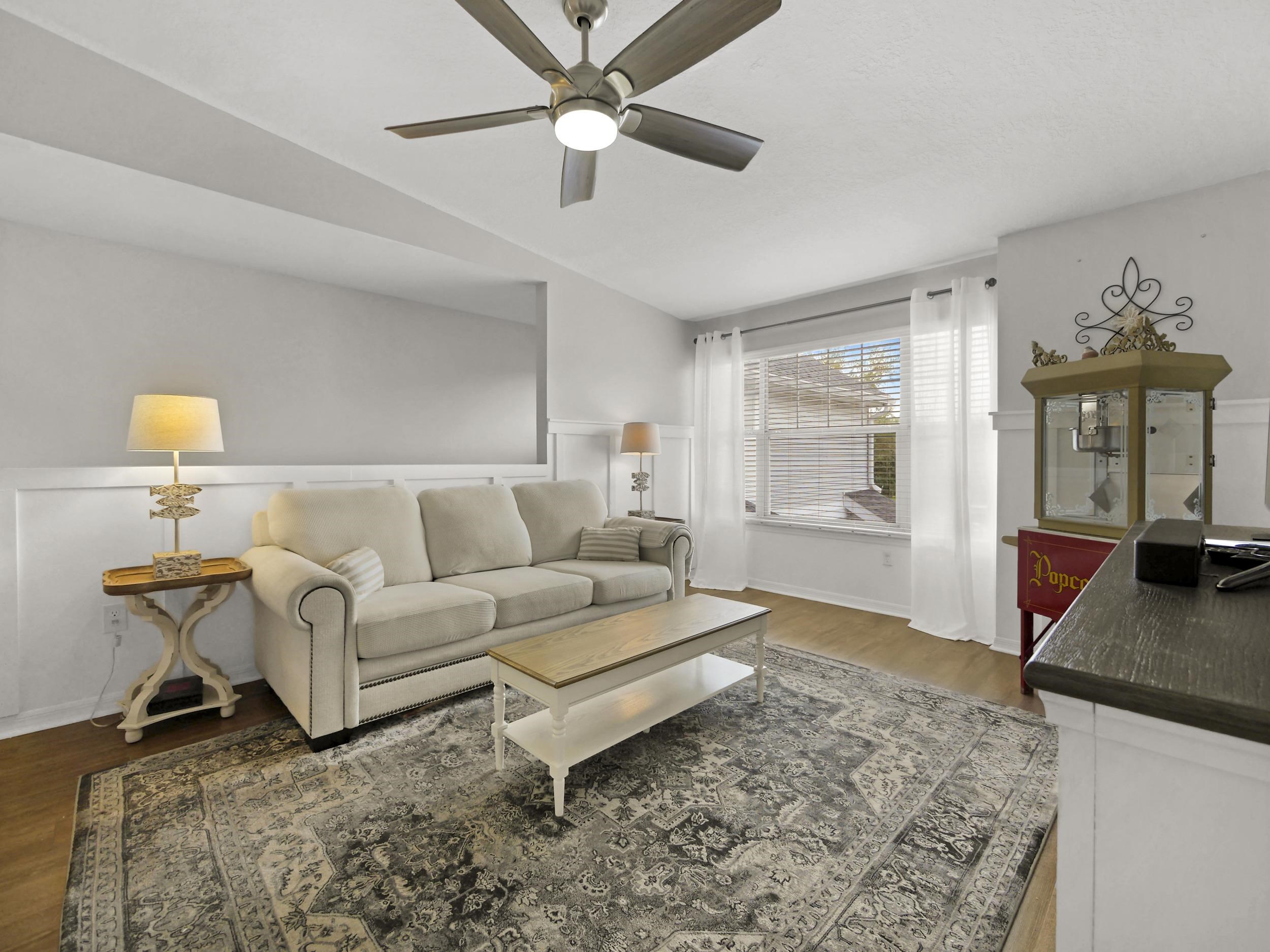 Image 7 of 52 For 35211 Harbour Vista Cir