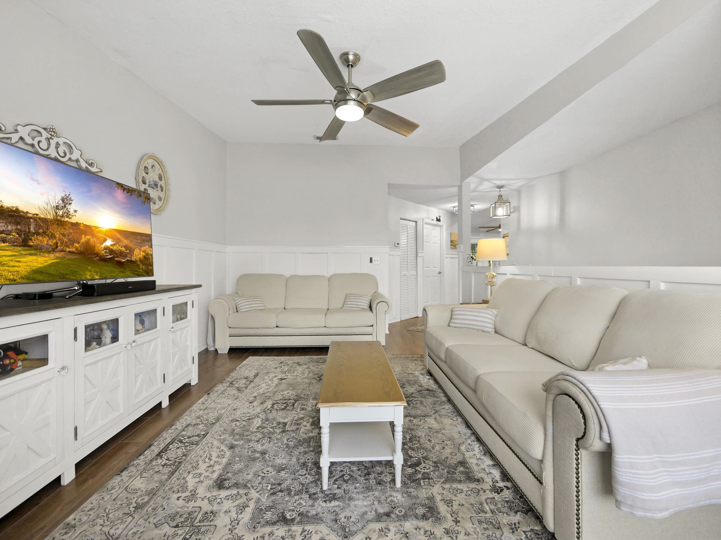 Image 8 of 52 For 35211 Harbour Vista Cir