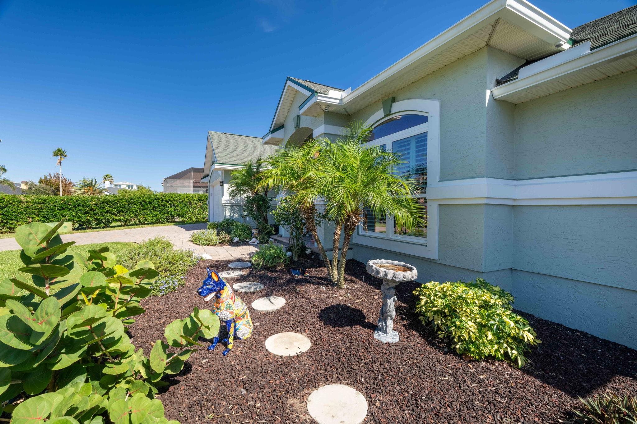 Image 47 of 61 For 304 Coconut Grove Court