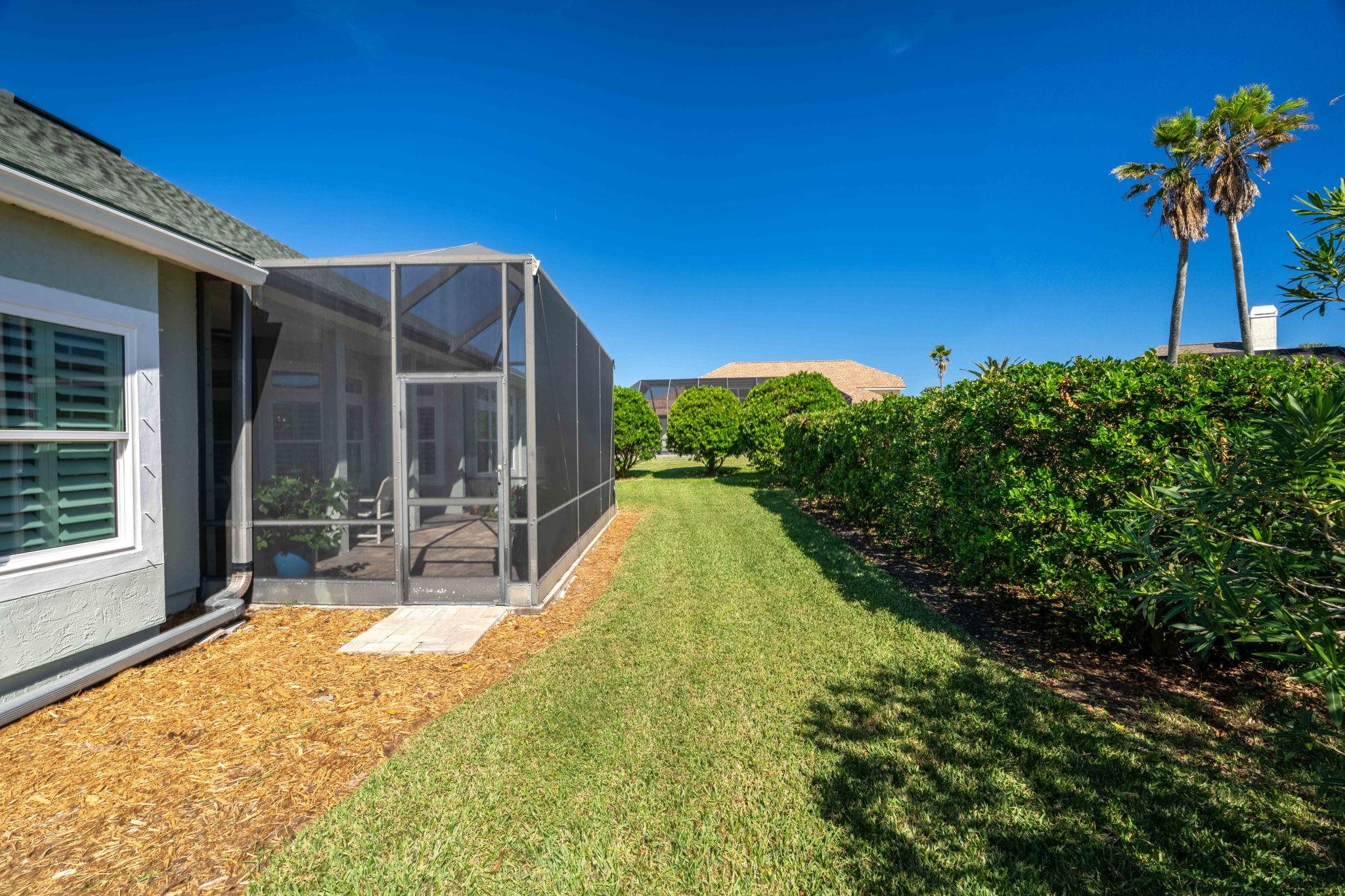 Image 49 of 61 For 304 Coconut Grove Court