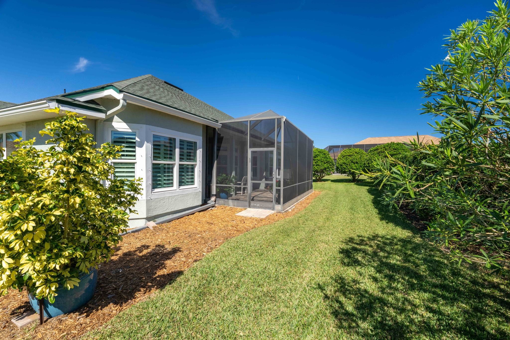 Image 50 of 61 For 304 Coconut Grove Court