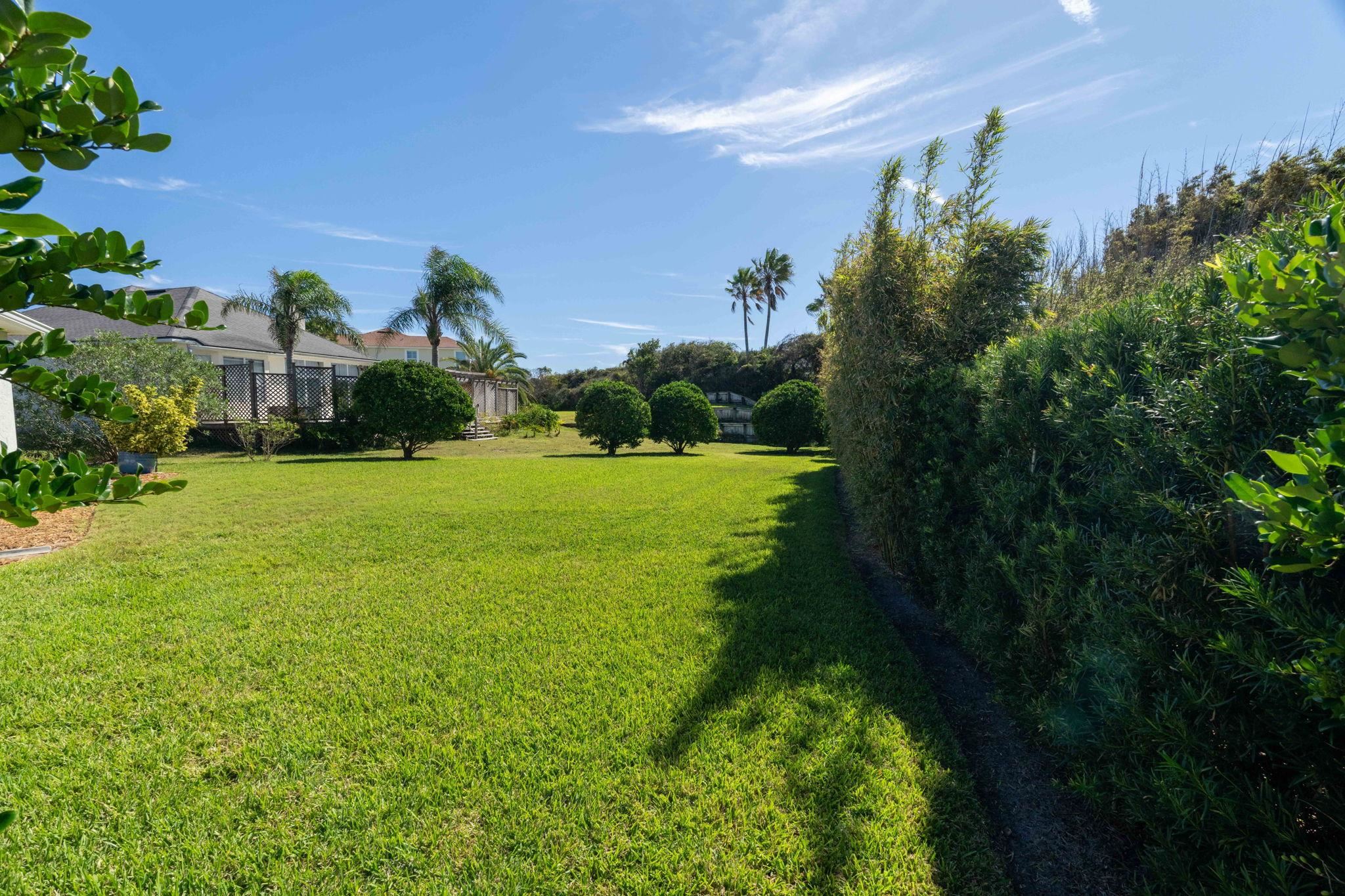 Image 52 of 61 For 304 Coconut Grove Court