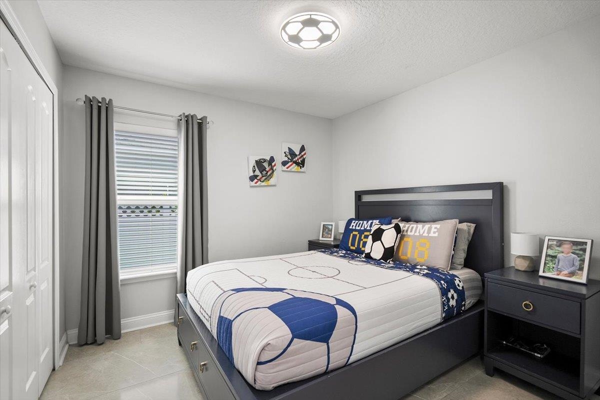 Image 21 of 64 For 501 E Kings College Drive