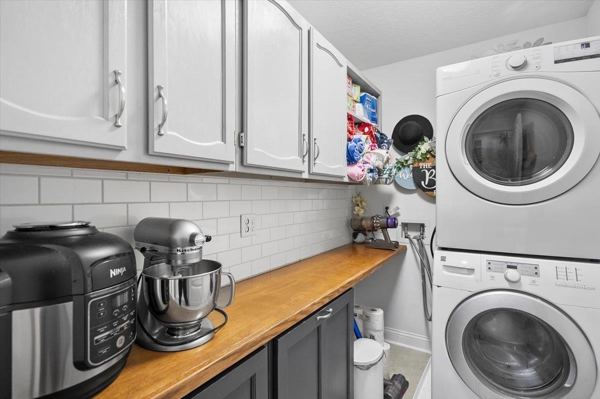 Image 36 of 64 For 501 E Kings College Drive