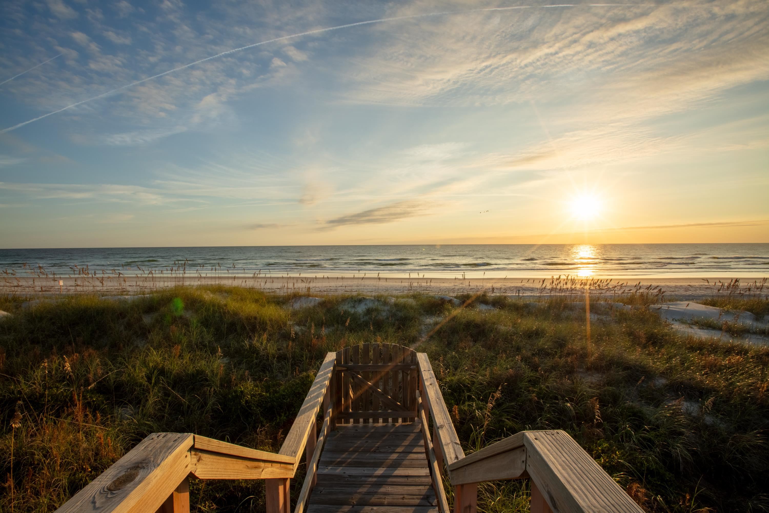 Image 10 of 100 For 5336 Atlantic View