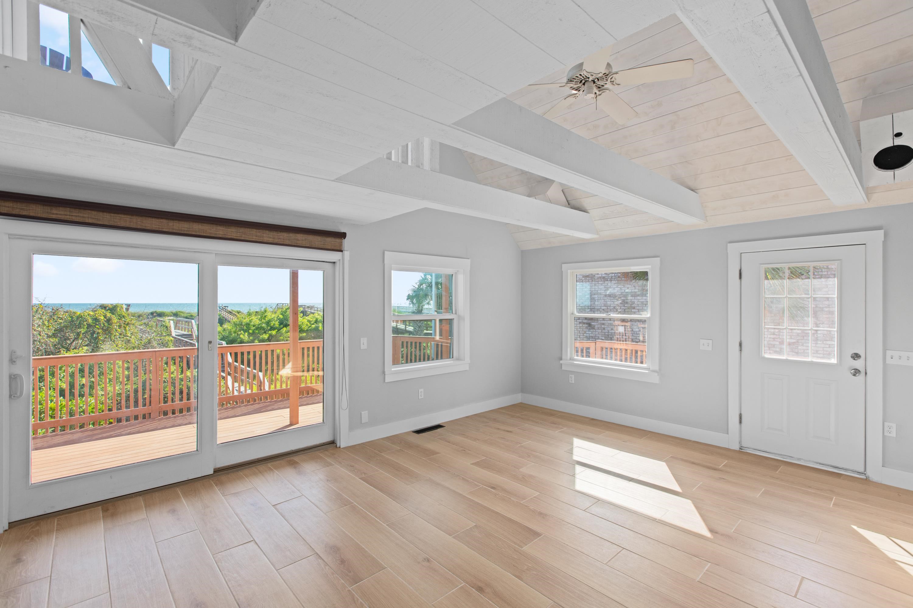 Image 18 of 100 For 5336 Atlantic View