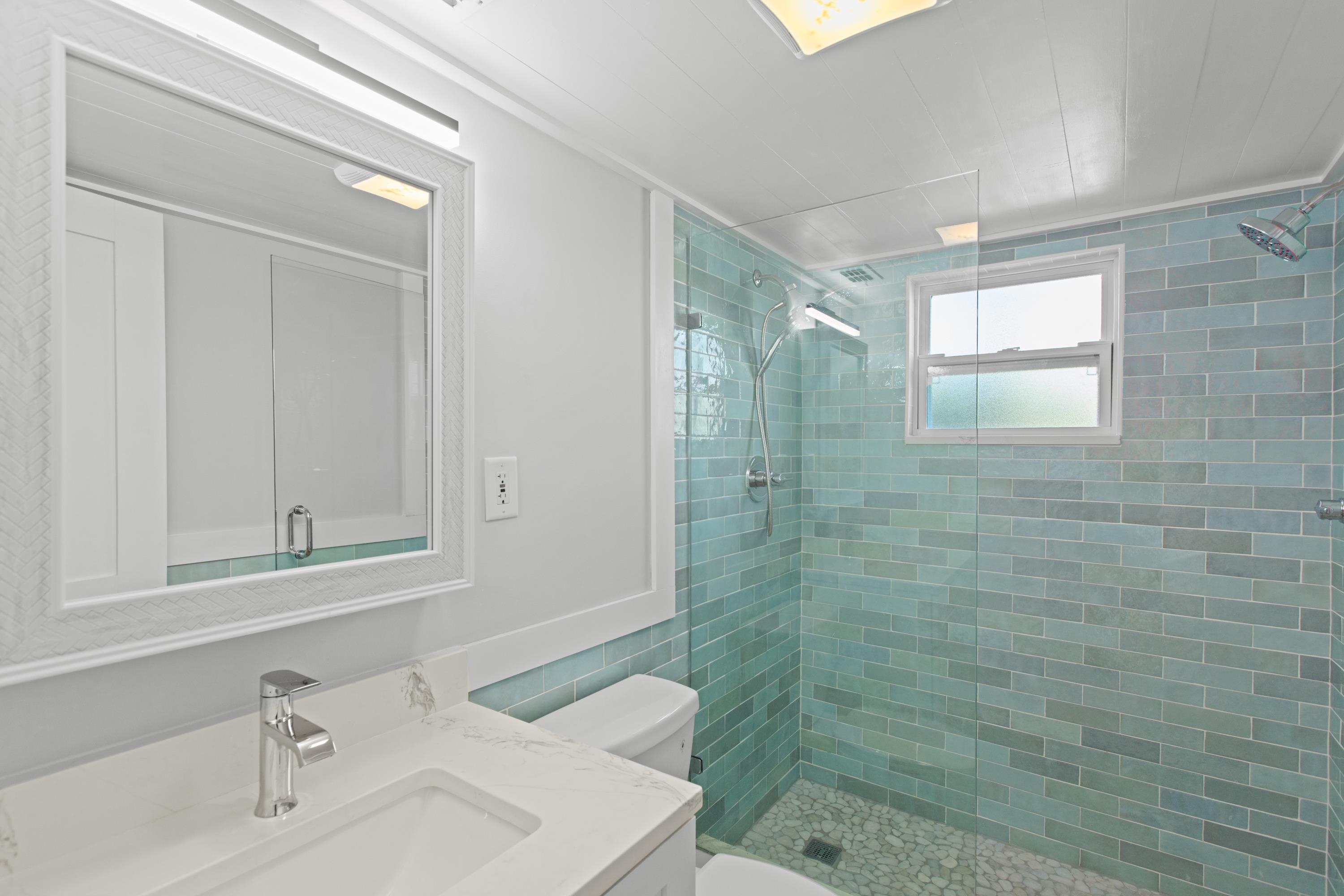 Image 44 of 100 For 5336 Atlantic View