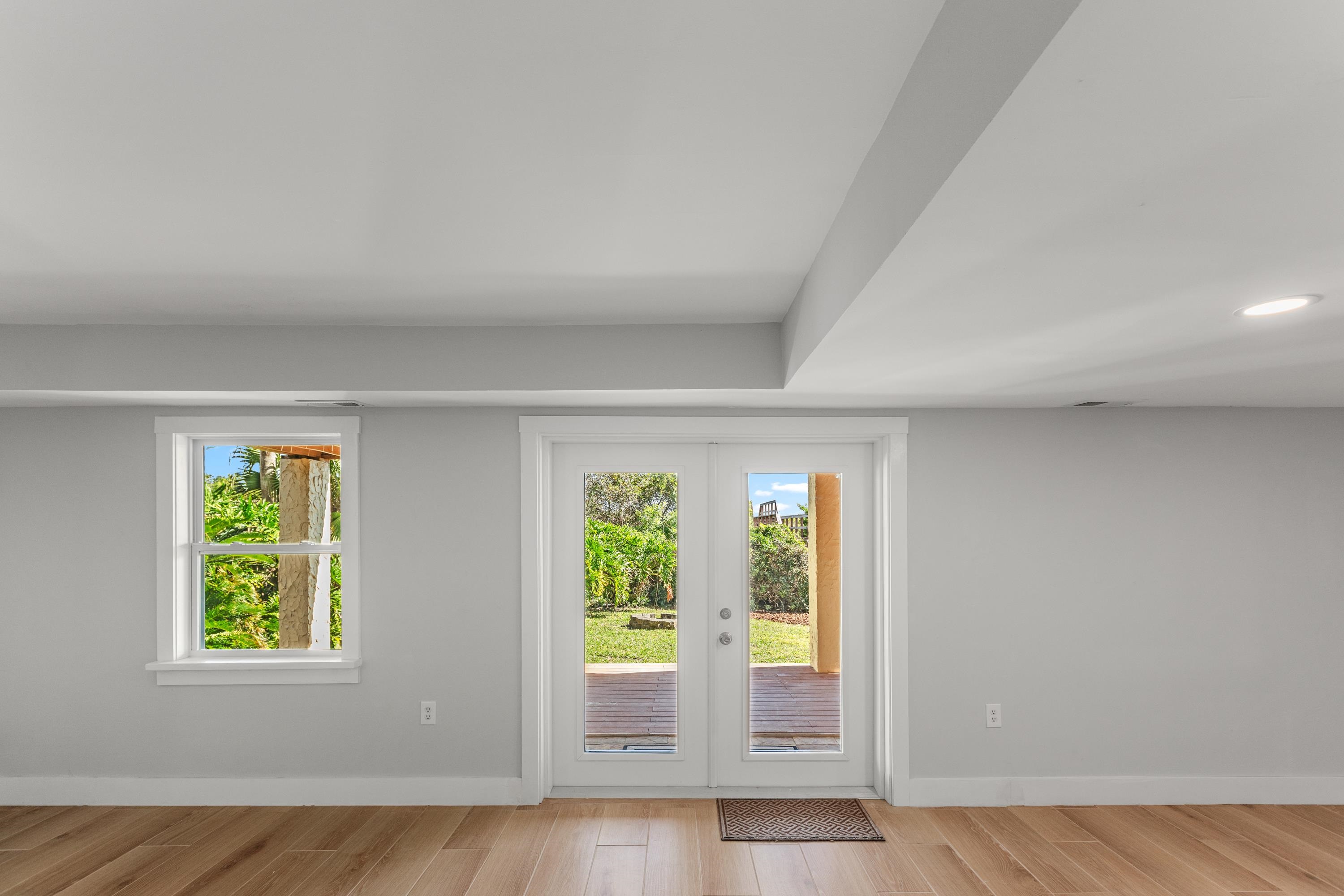 Image 52 of 100 For 5336 Atlantic View