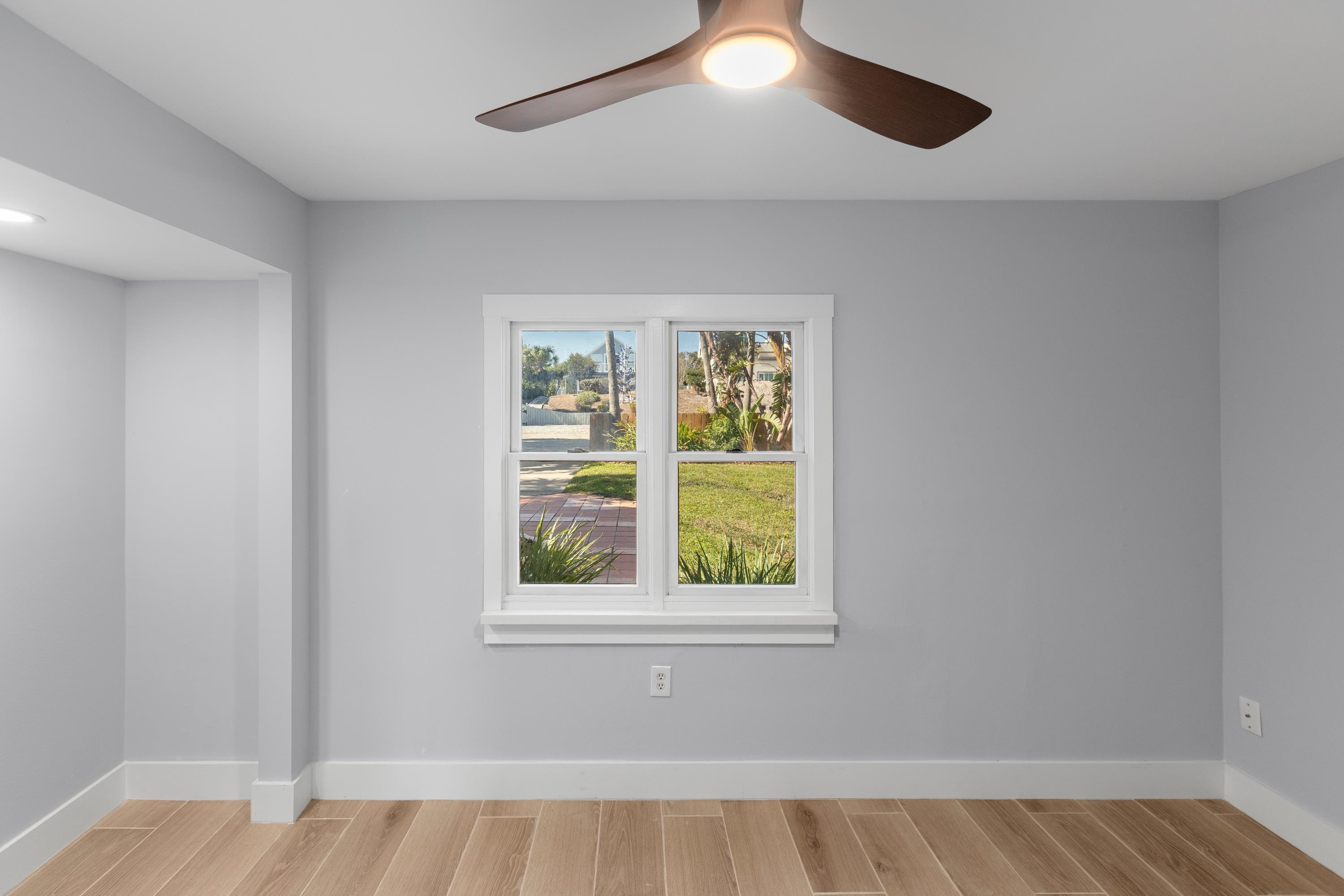 Image 59 of 100 For 5336 Atlantic View