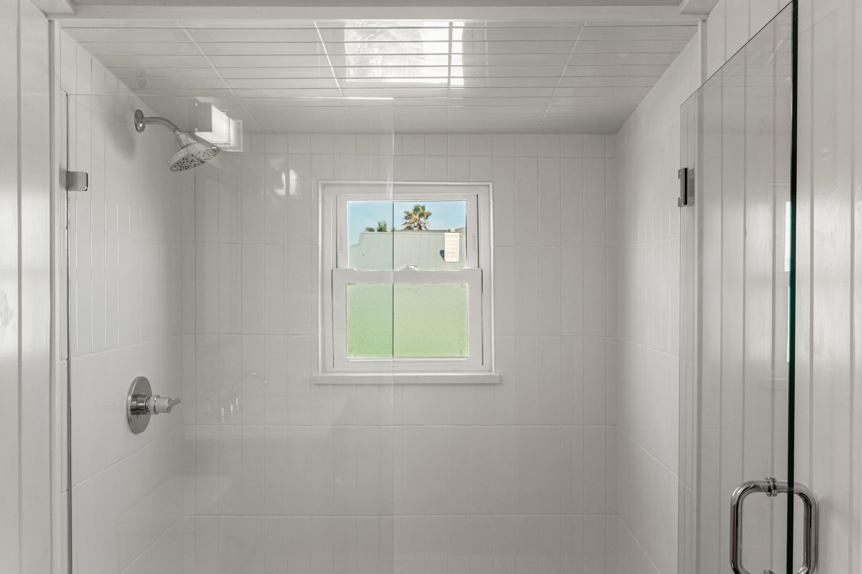 Image 77 of 100 For 5336 Atlantic View