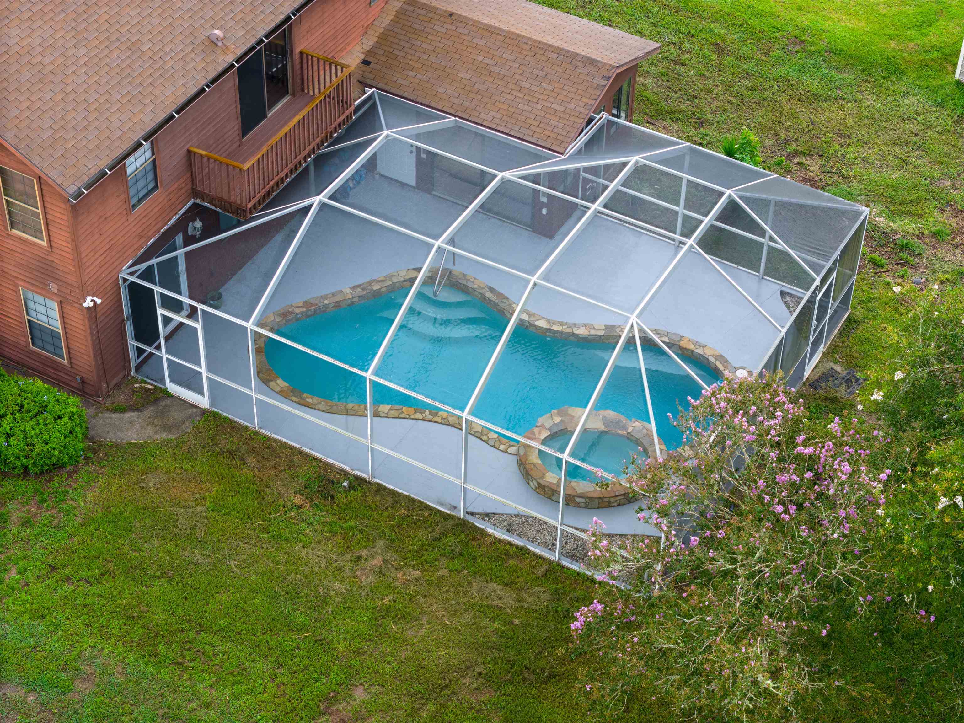 Image 4 of 51 For 4109 Pine Run Cir