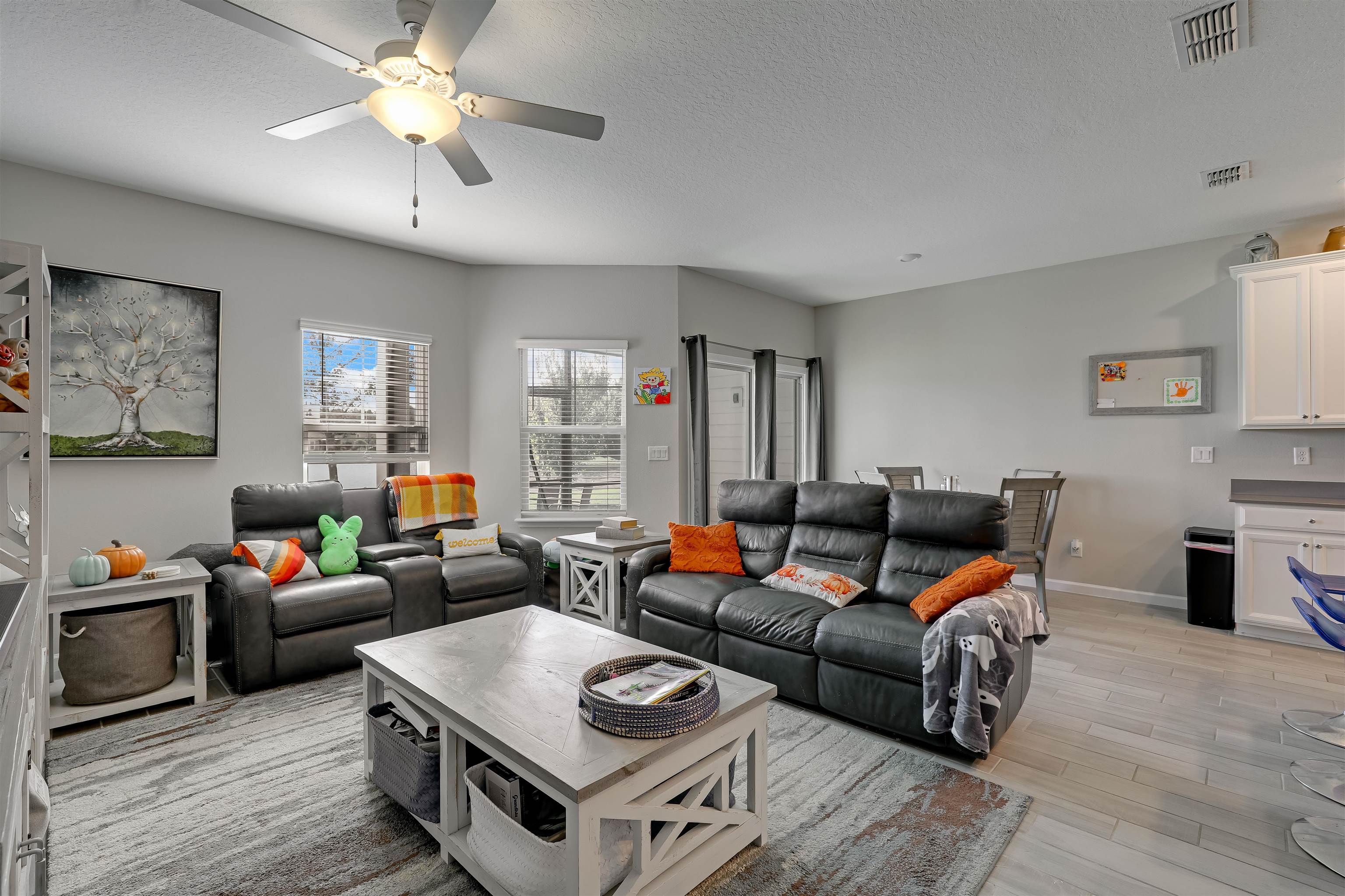 Image 2 of 69 For 129 Appleton Ct