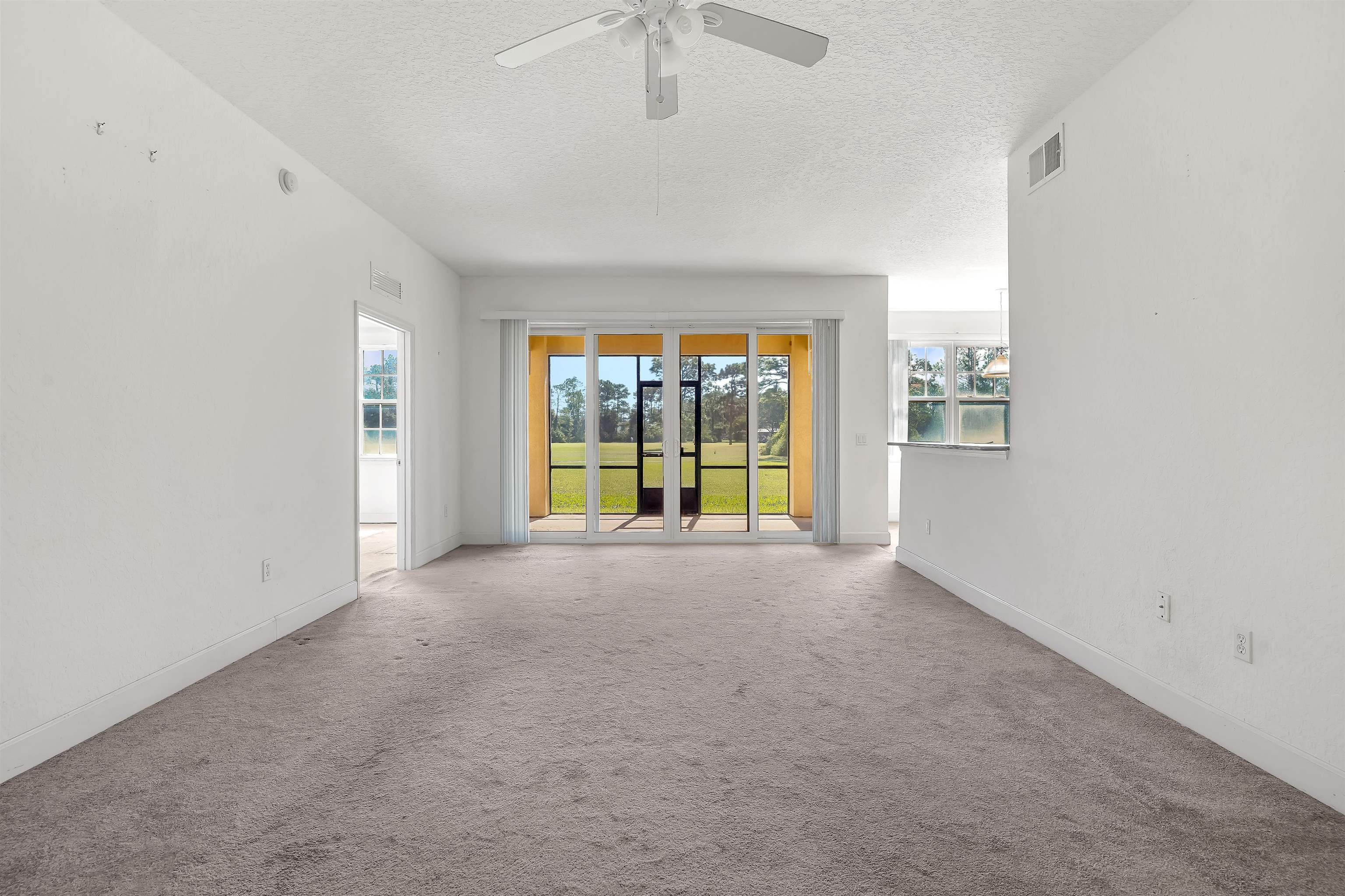 Image 10 of 40 For 626 Shores Blvd