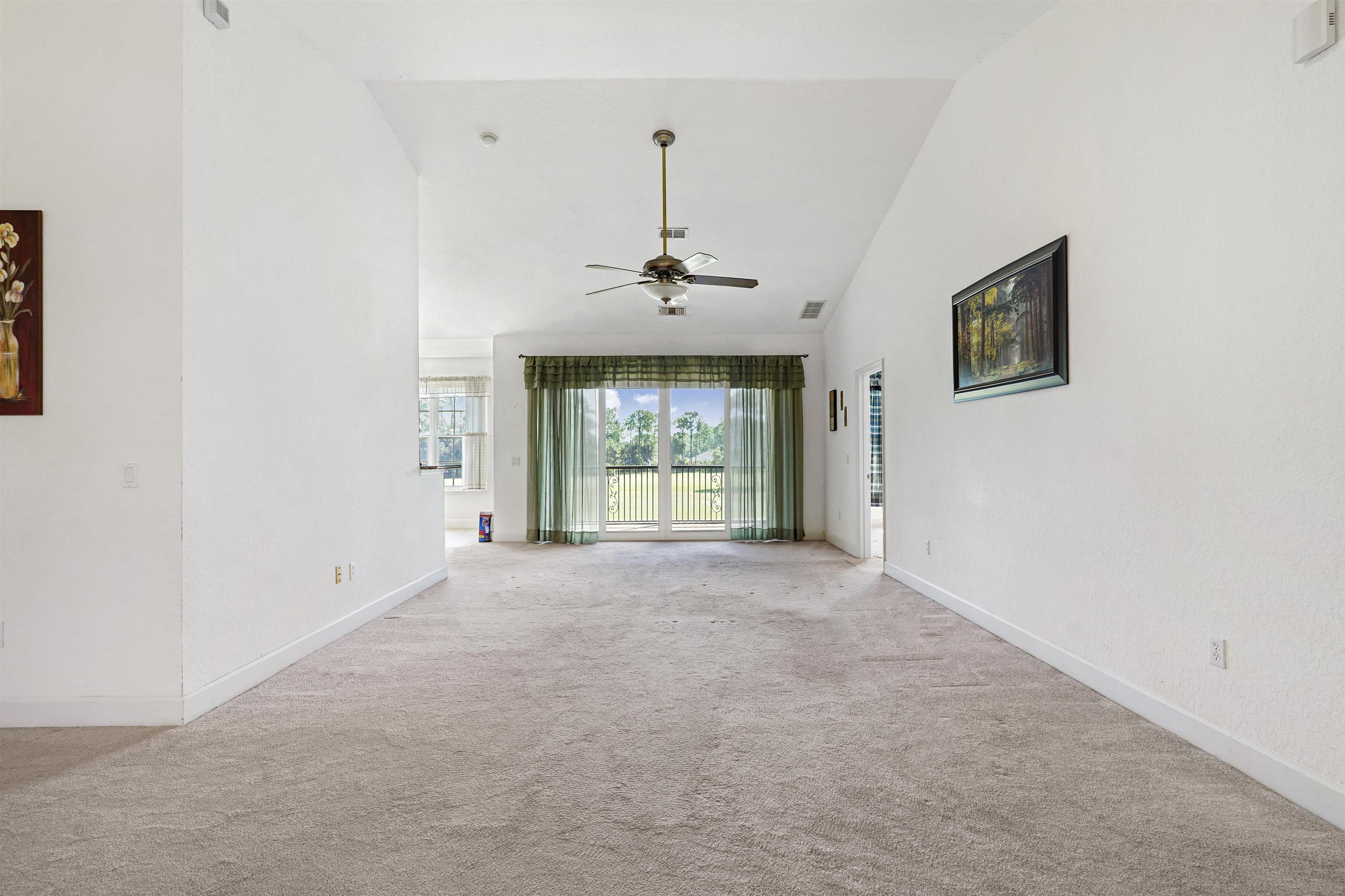 Image 11 of 47 For 632 Shores Blvd