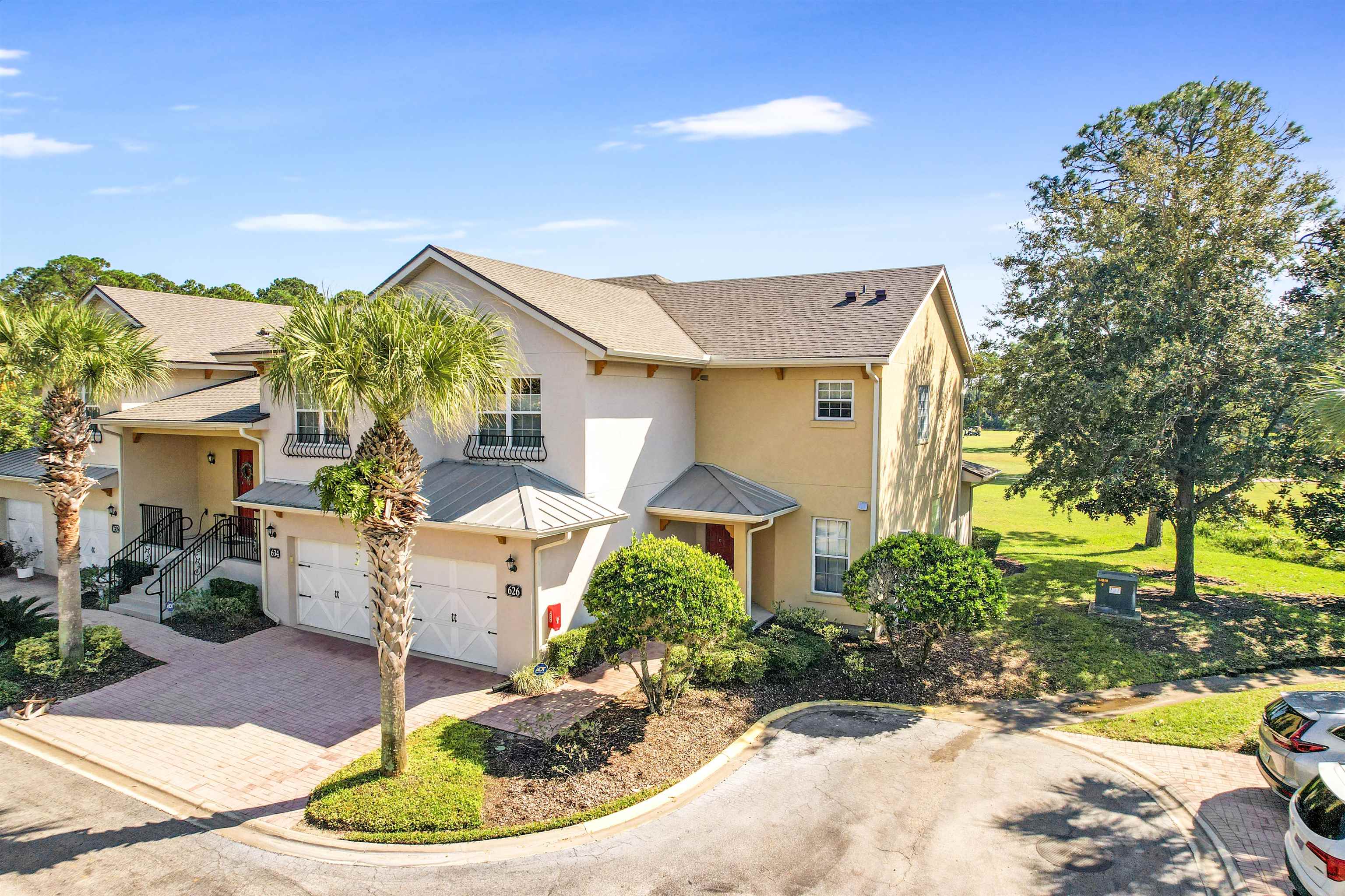 Image 6 of 47 For 632 Shores Blvd