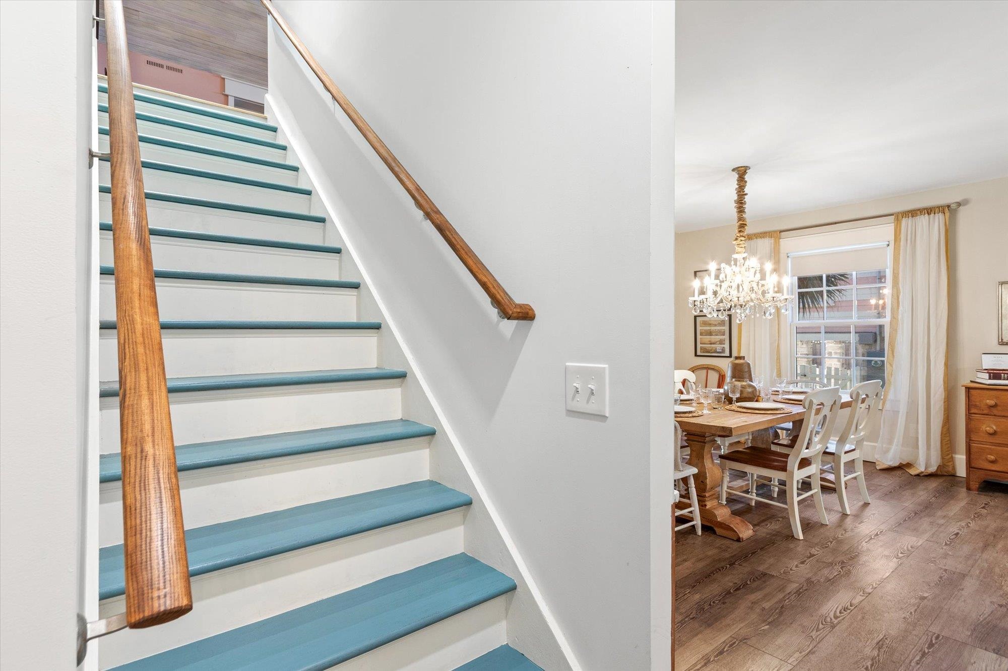 Image 13 of 76 For 16 Locust St