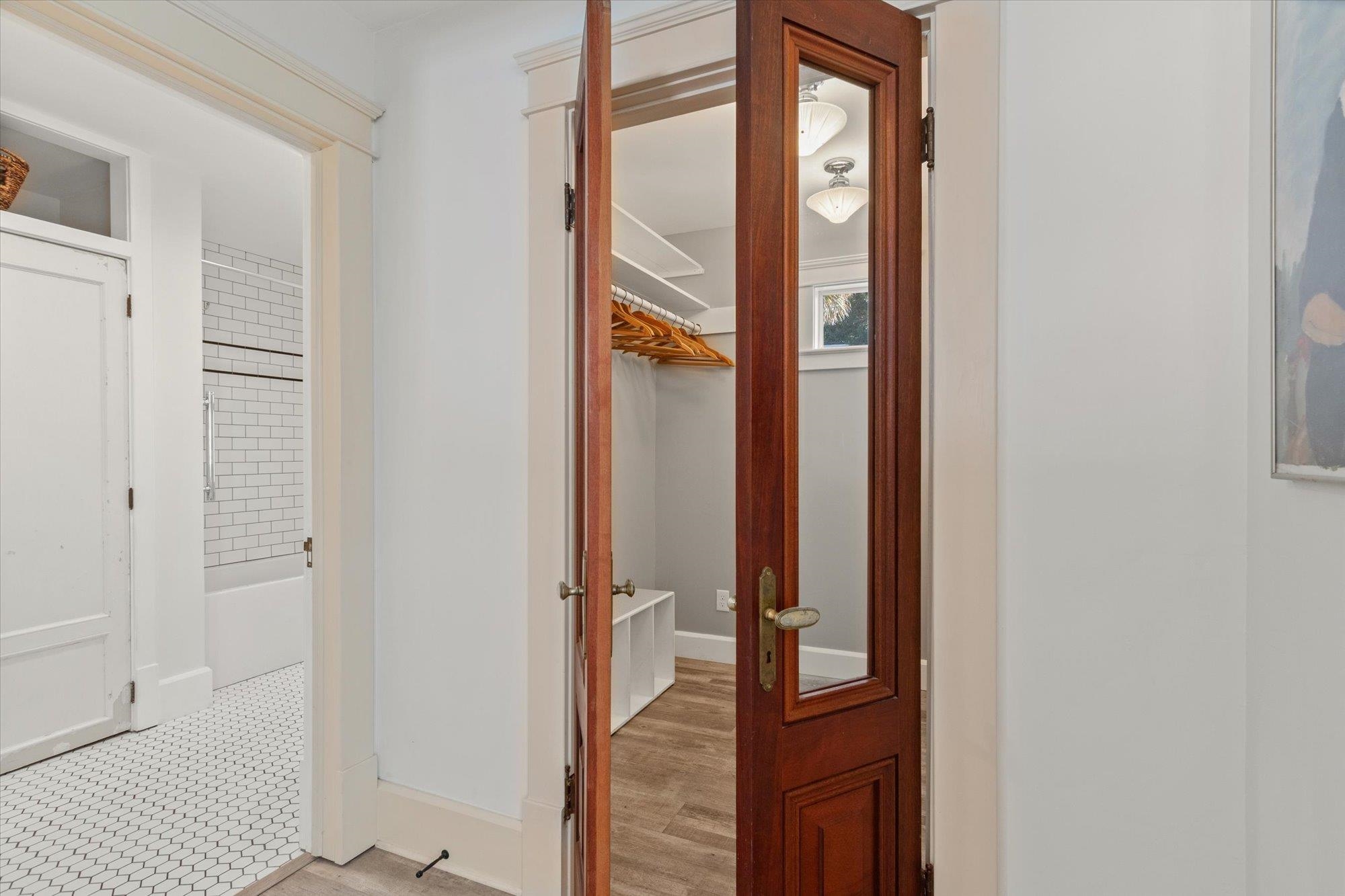 Image 52 of 76 For 16 Locust St