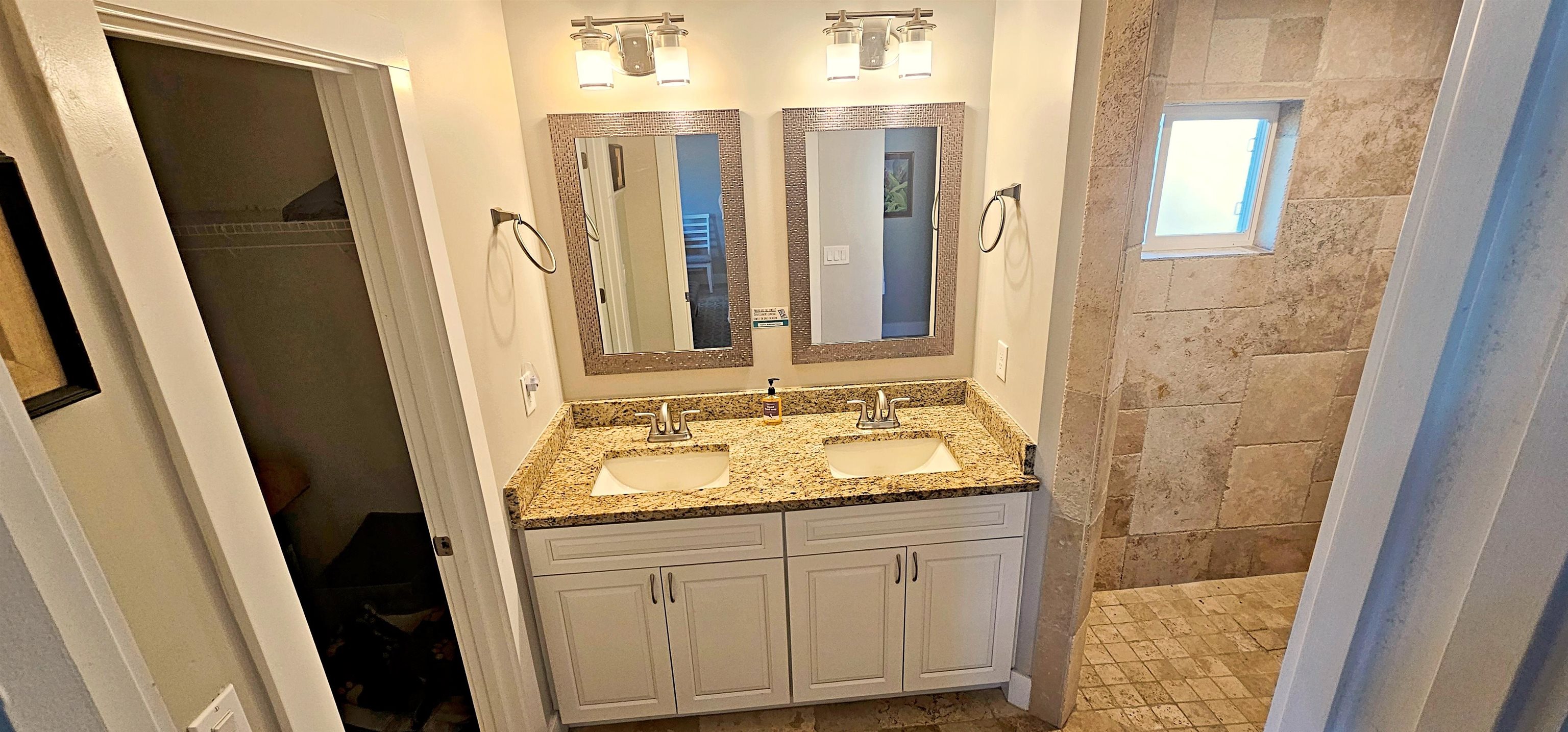 Image 15 of 25 For 278 Villa Verda Rd