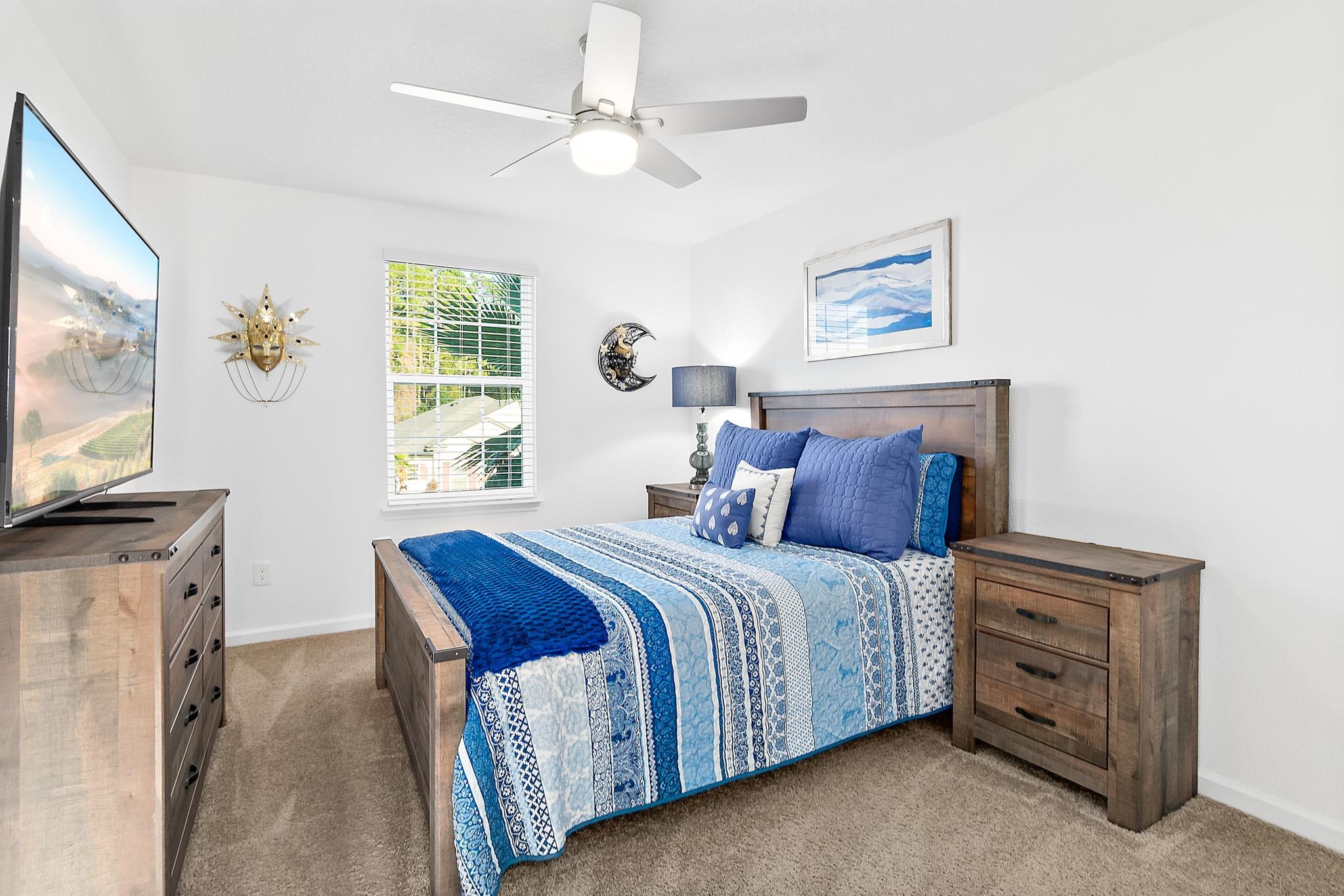 Image 33 of 47 For 246 Aventurine Ave