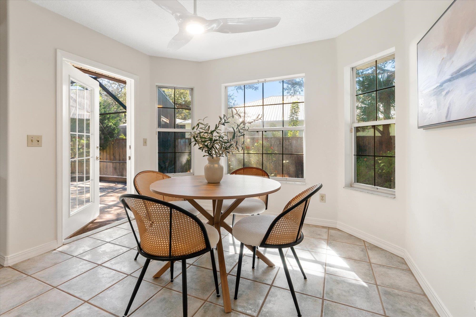 Image 10 of 35 For 34 Ocean Pines Dr