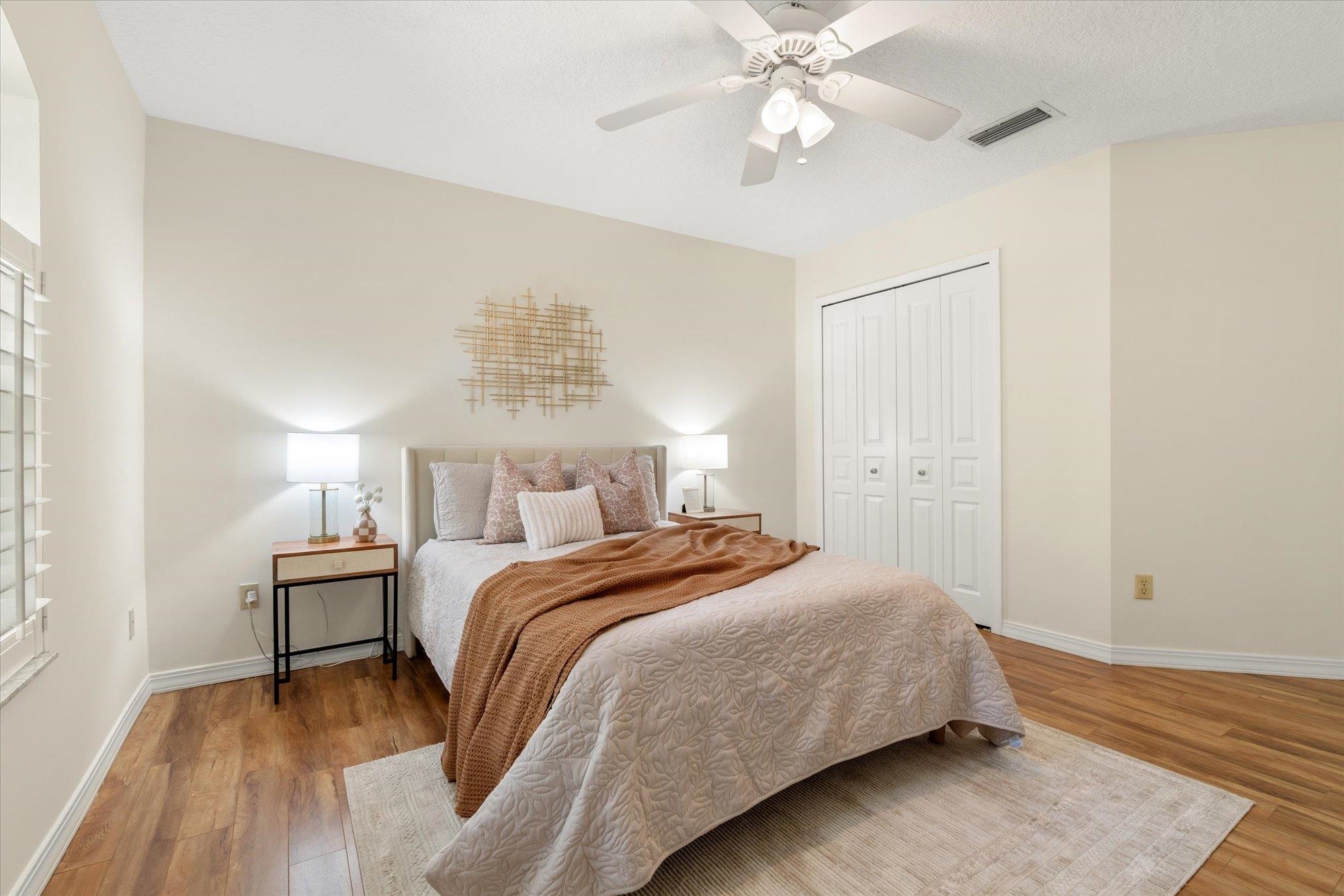 Image 15 of 35 For 34 Ocean Pines Dr