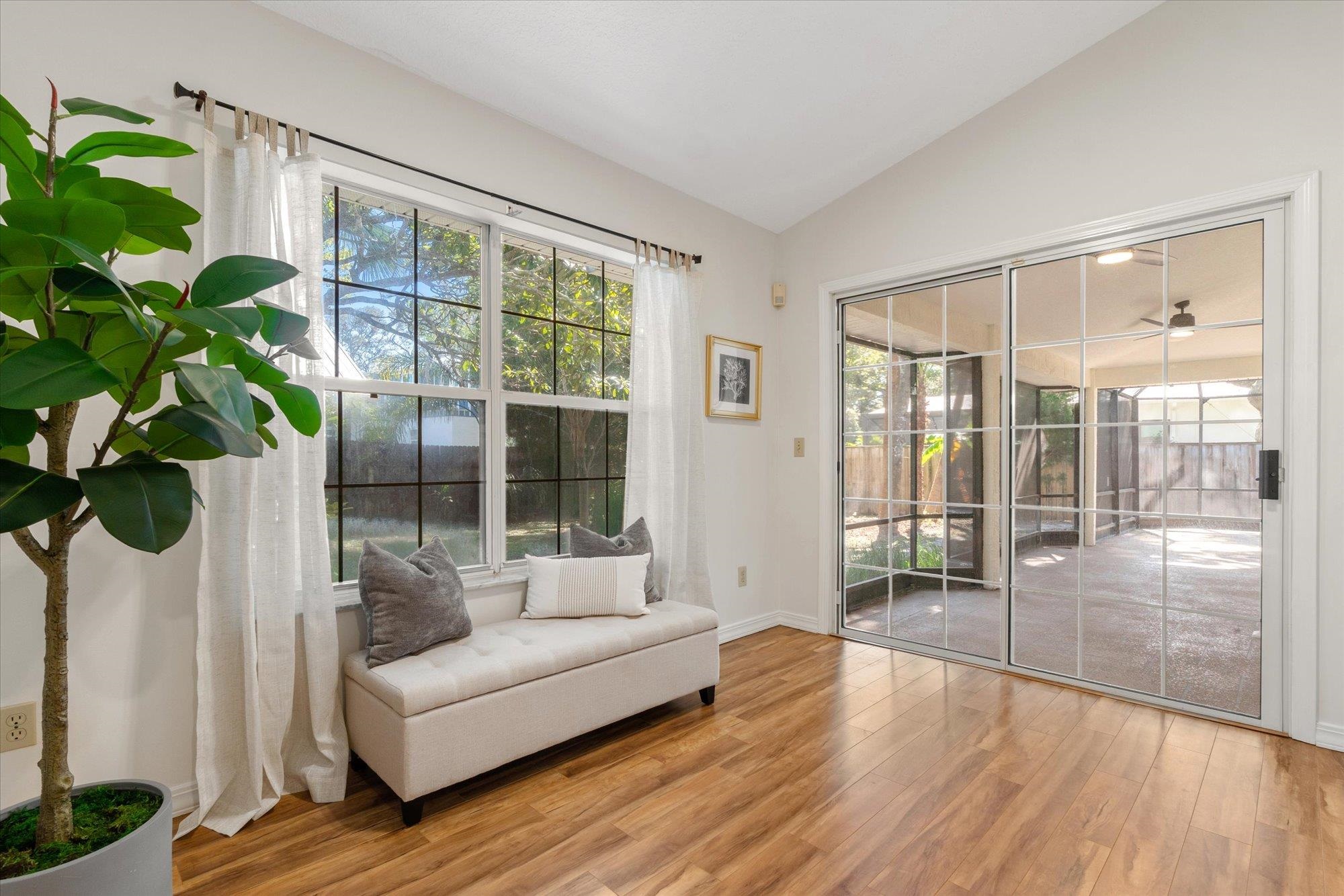 Image 19 of 35 For 34 Ocean Pines Dr