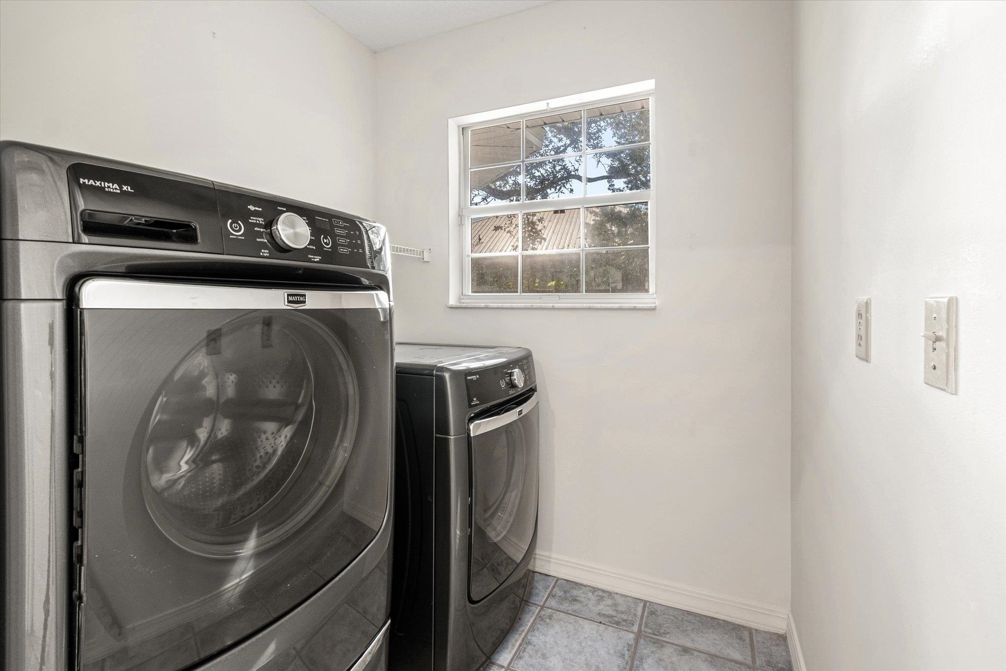 Image 32 of 35 For 34 Ocean Pines Dr