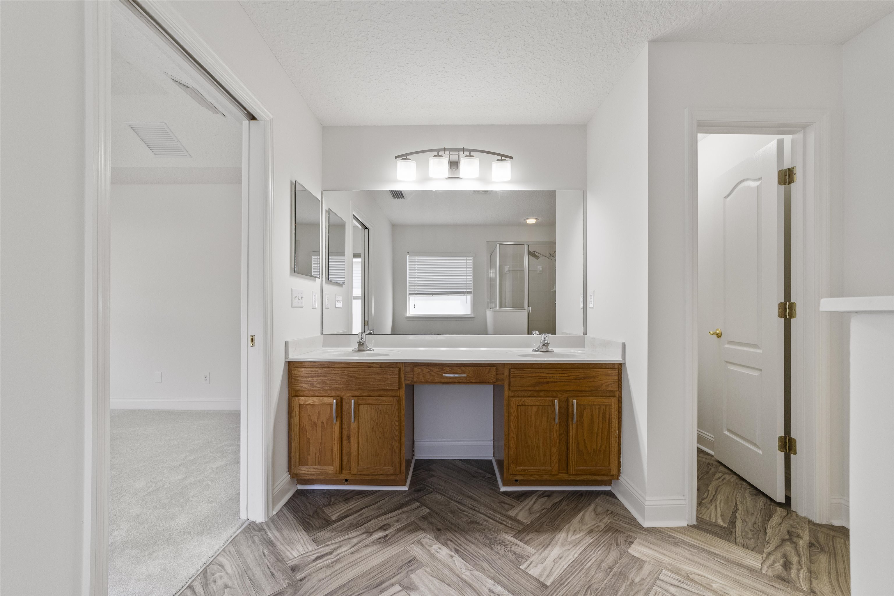 Image 29 of 44 For 145 Whisper Ridge