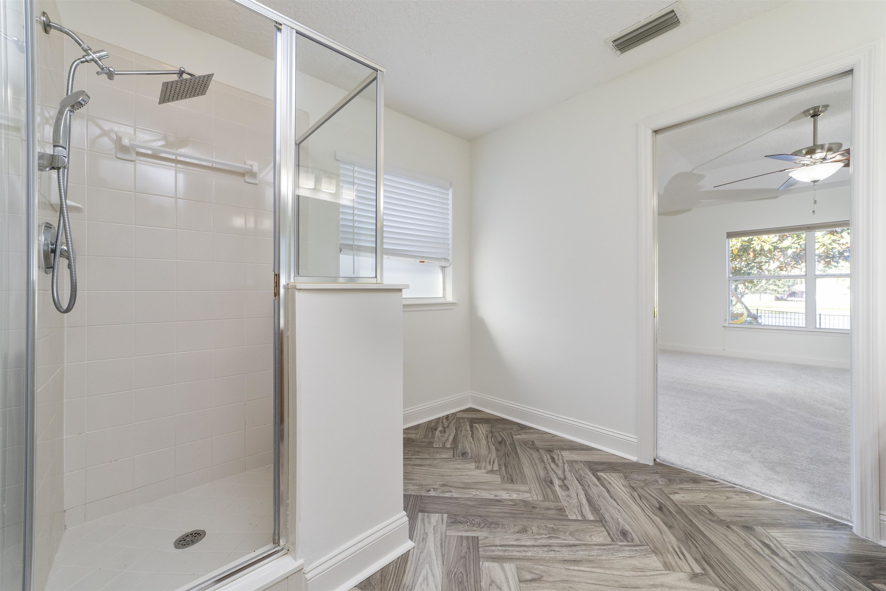 Image 30 of 44 For 145 Whisper Ridge