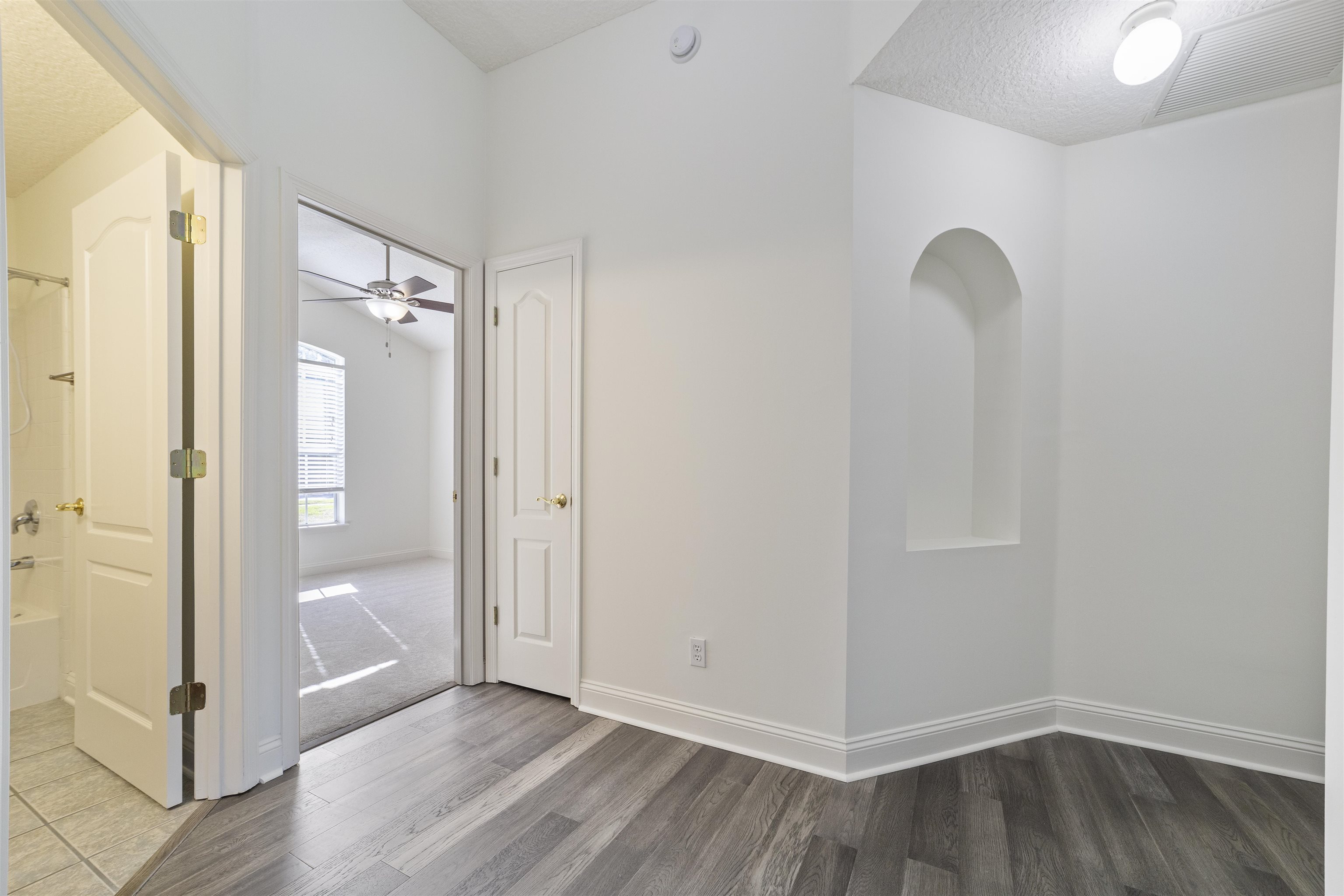 Image 32 of 44 For 145 Whisper Ridge