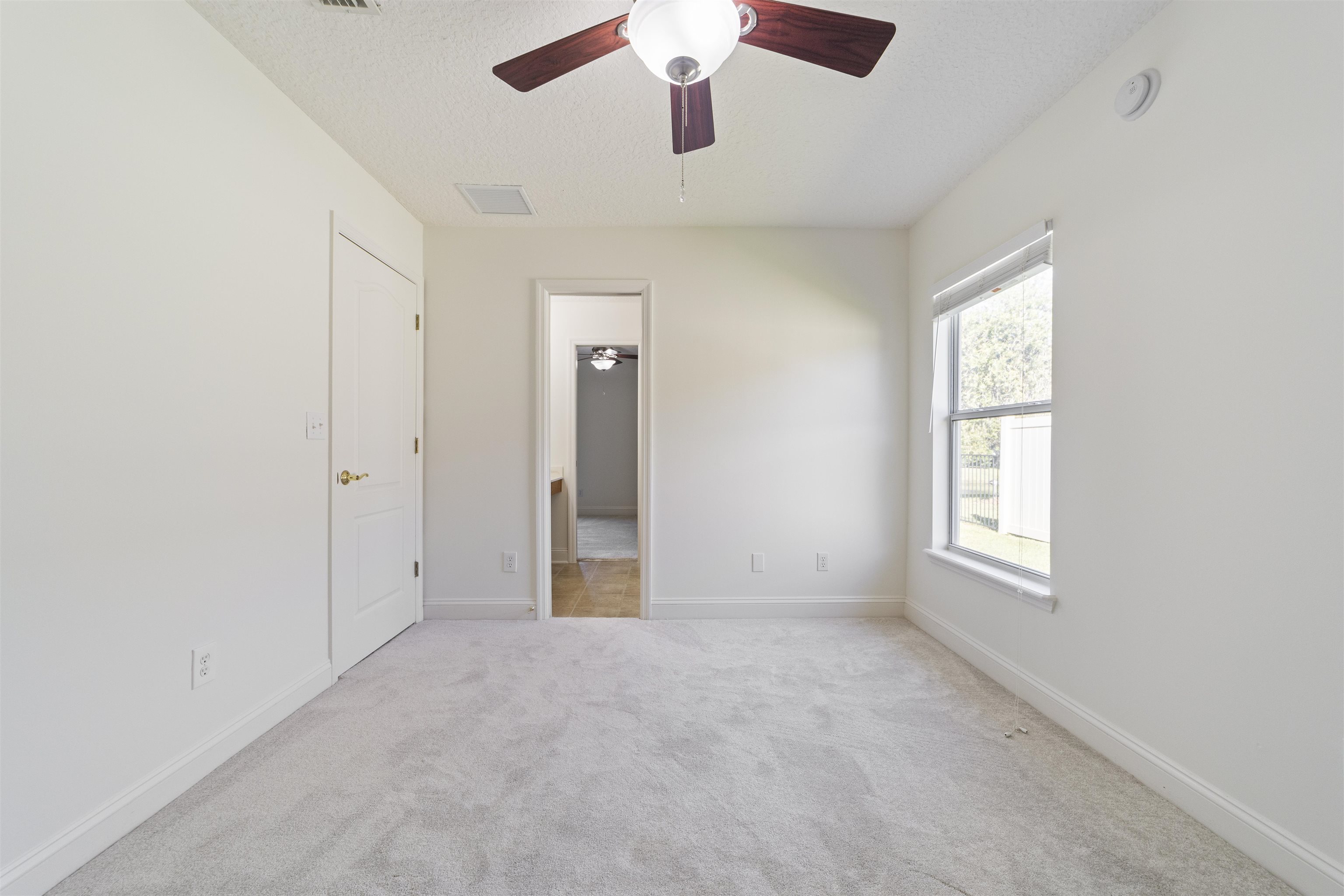 Image 36 of 44 For 145 Whisper Ridge