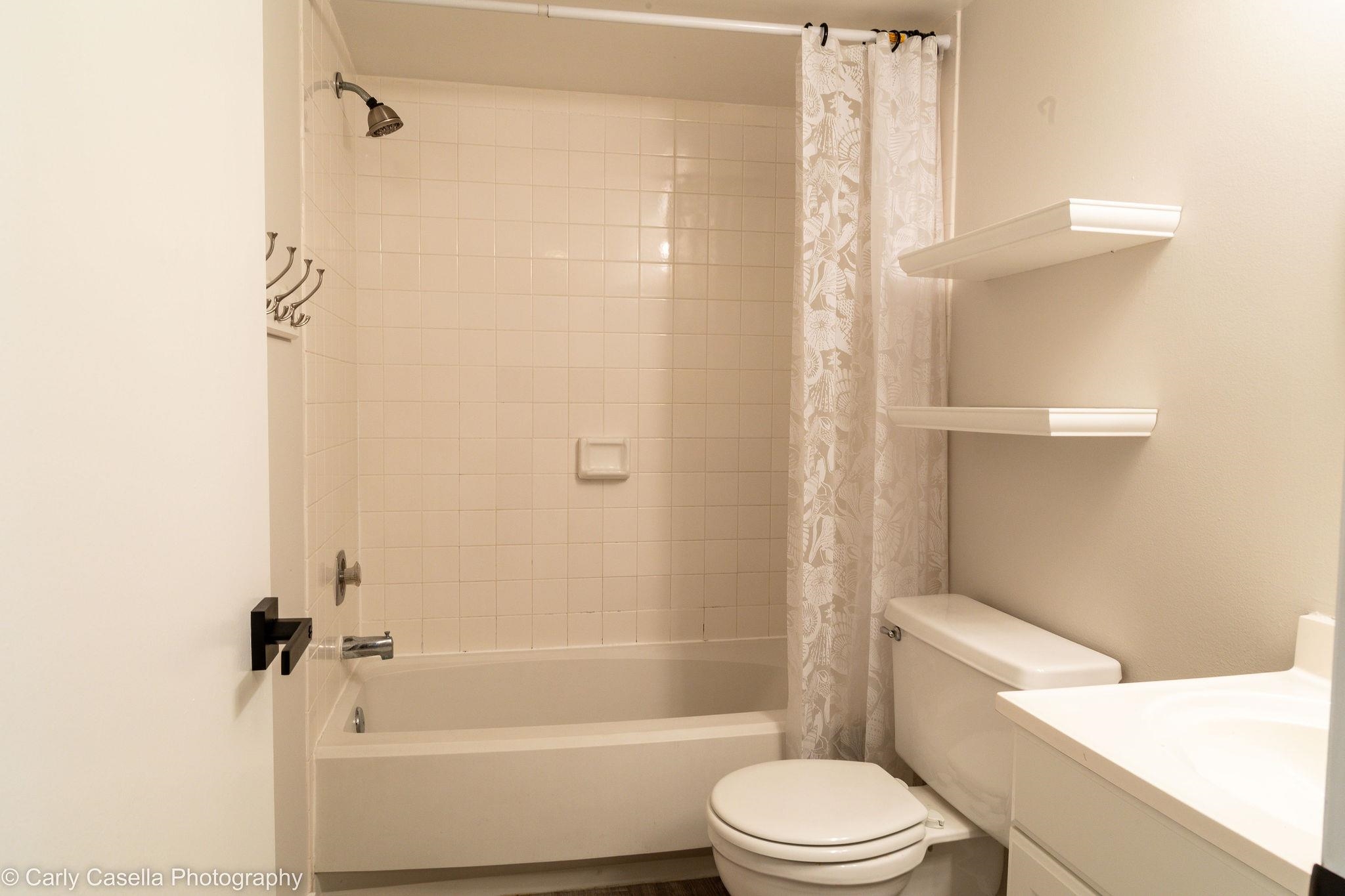 Image 11 of 22 For 30 Alcira Court