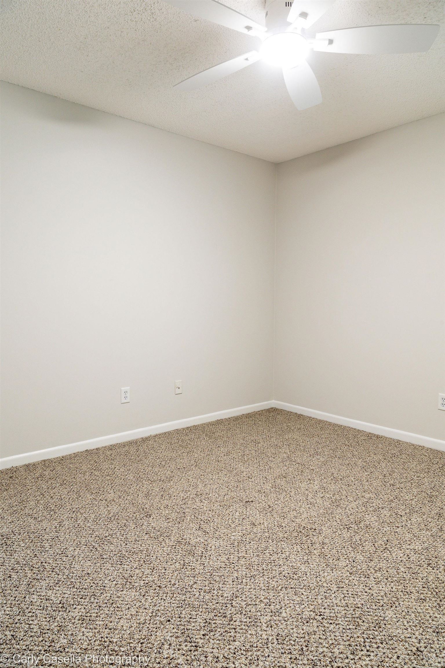 Image 20 of 22 For 30 Alcira Court