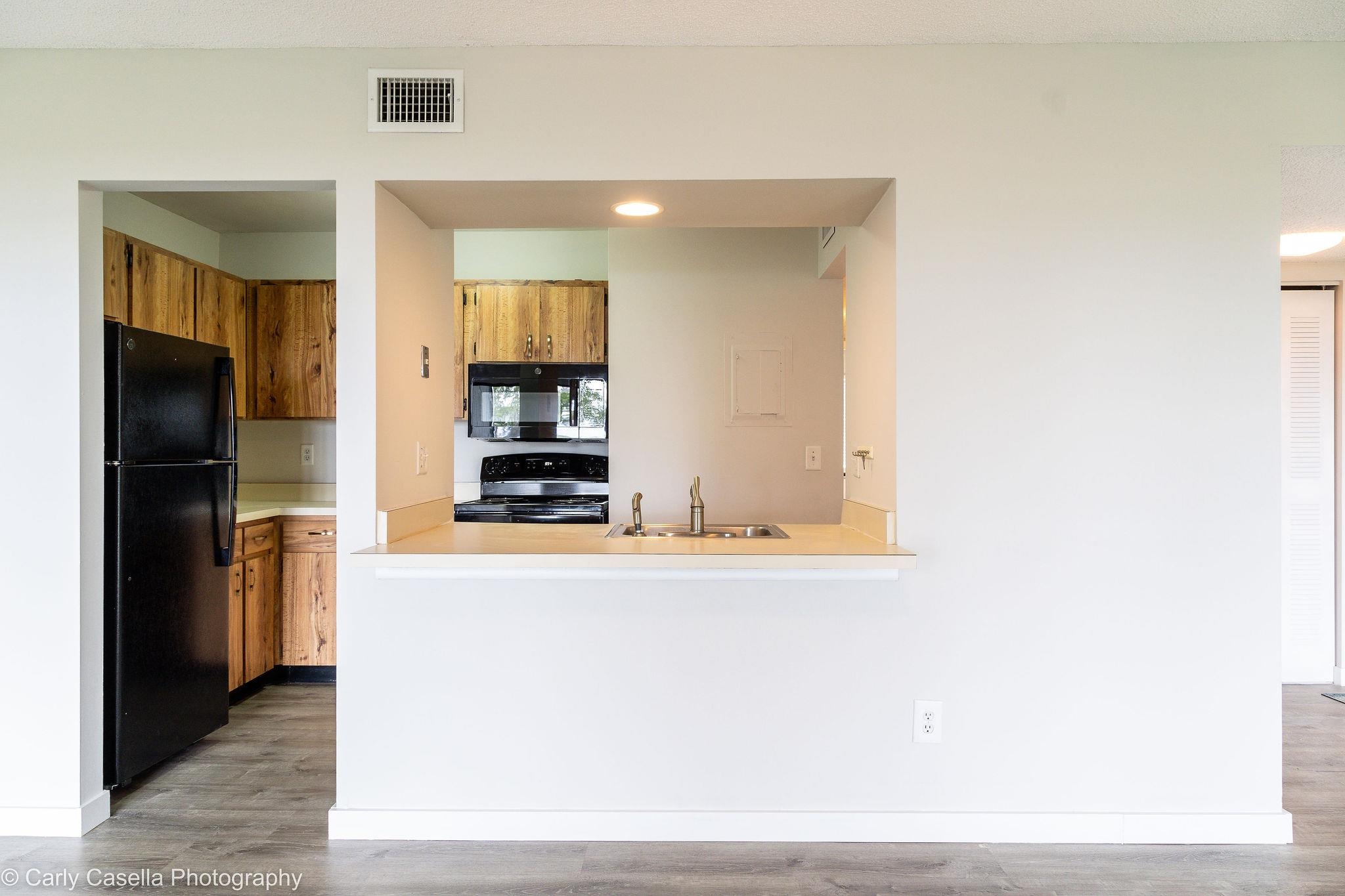 Image 9 of 22 For 30 Alcira Court