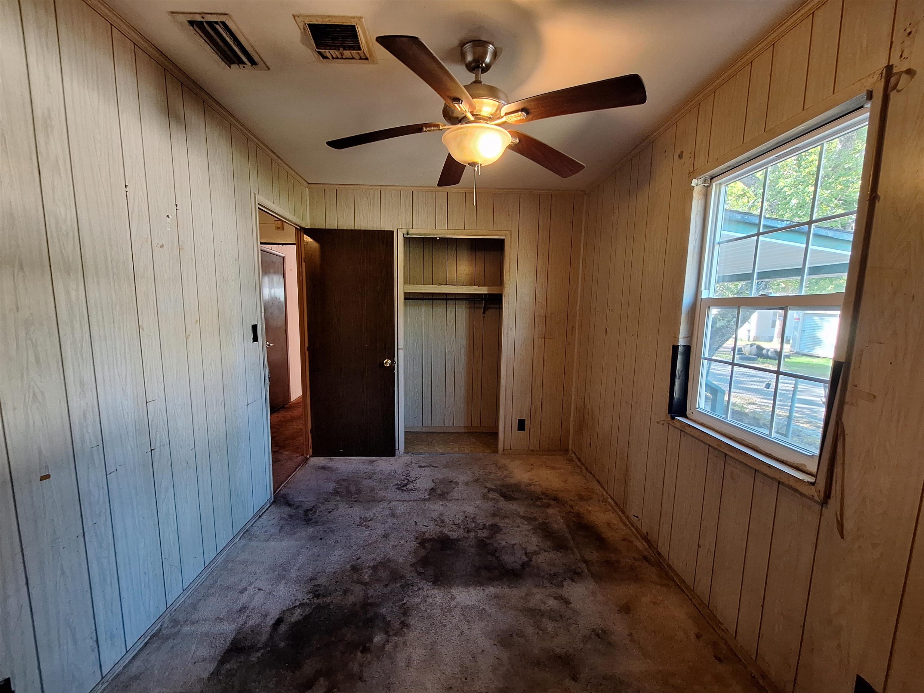 Image 12 of 31 For 450 Volusia St S