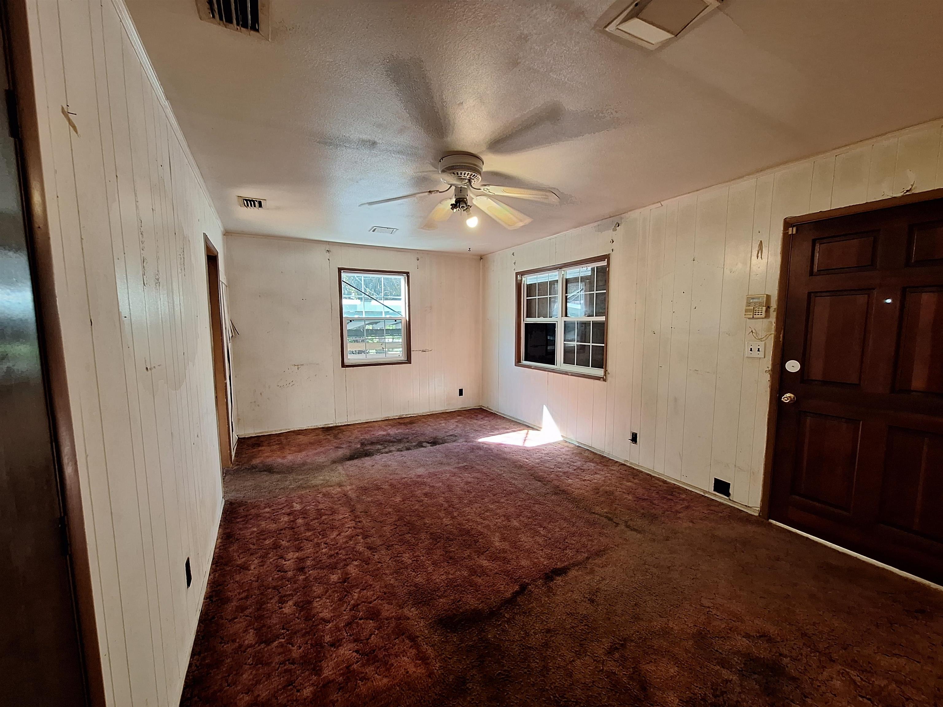 Image 6 of 31 For 450 Volusia St S