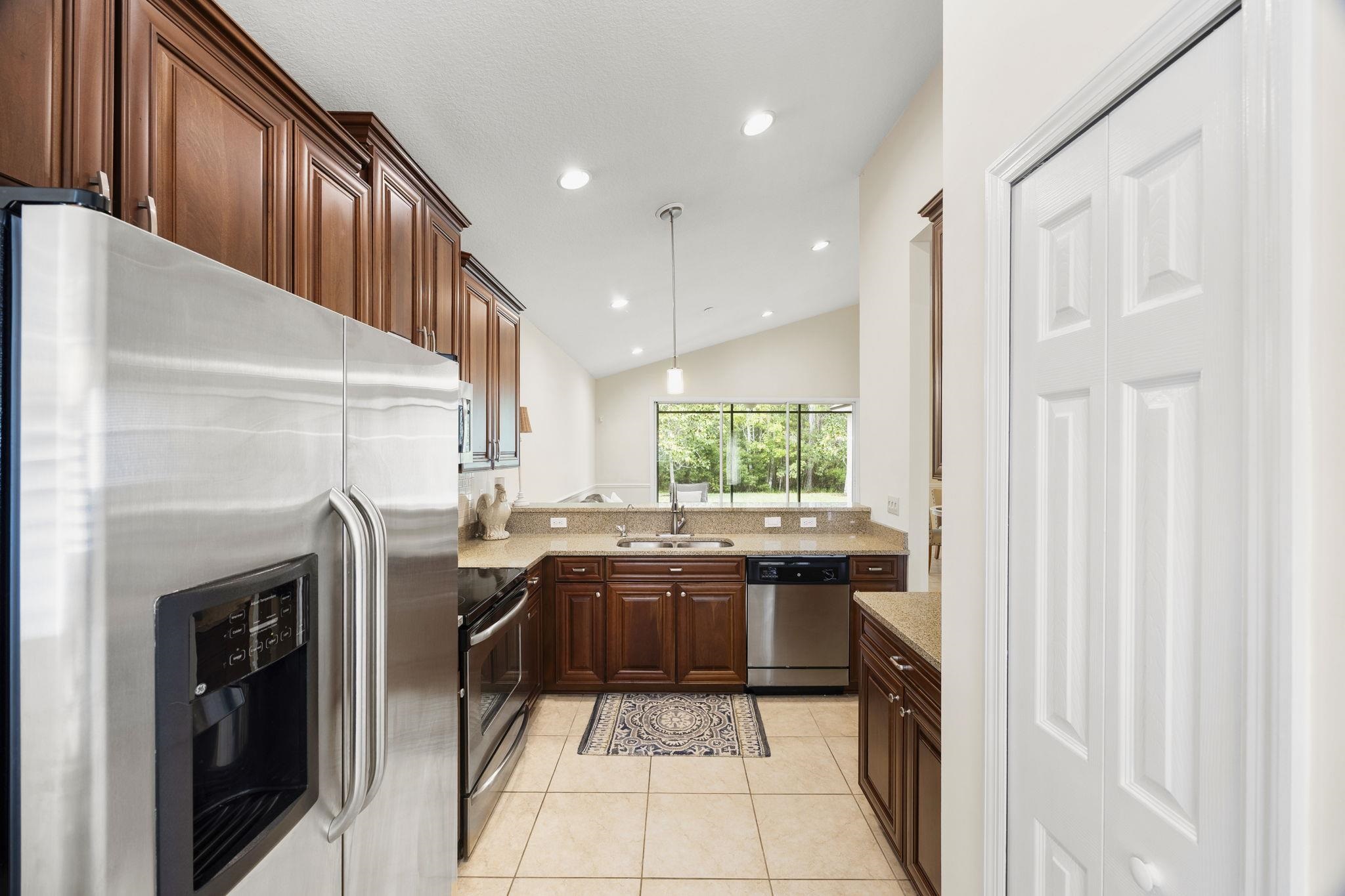 Image 7 of 37 For 814 Copperhead