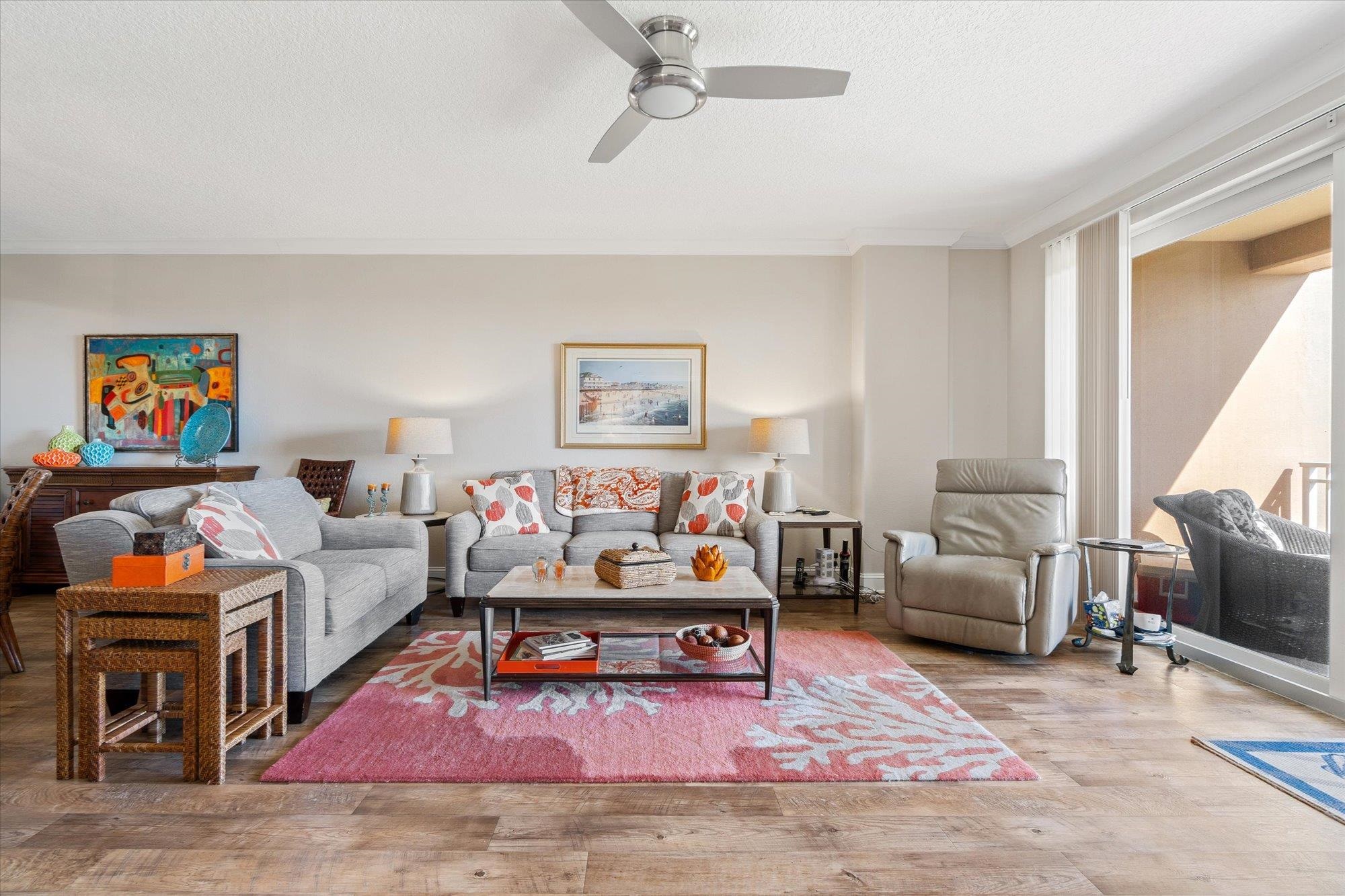 Image 11 of 56 For 60 Surfview Dr  214