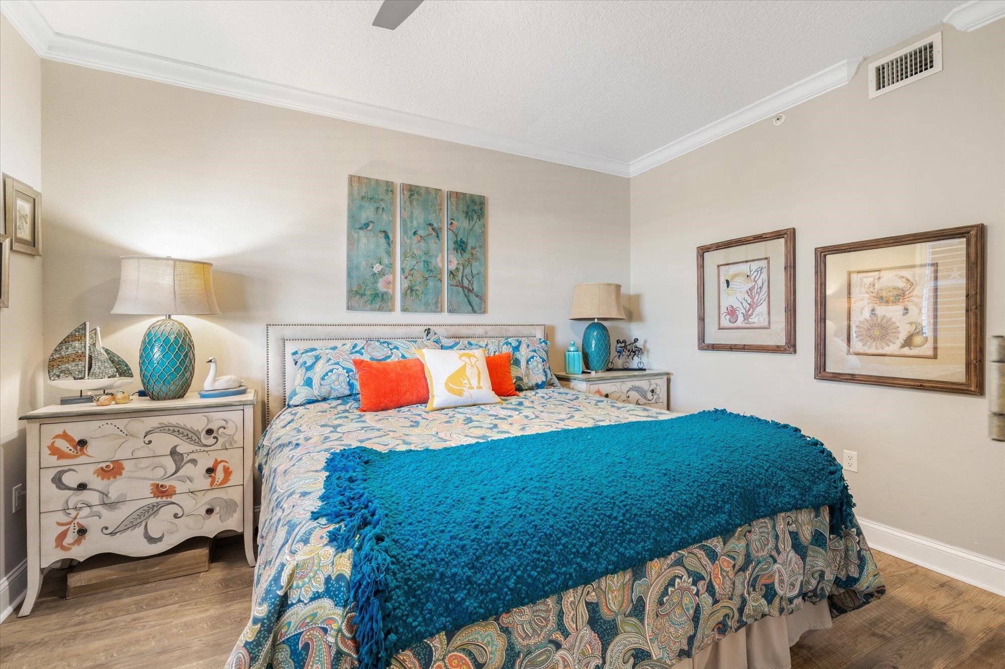 Image 25 of 56 For 60 Surfview Dr  214