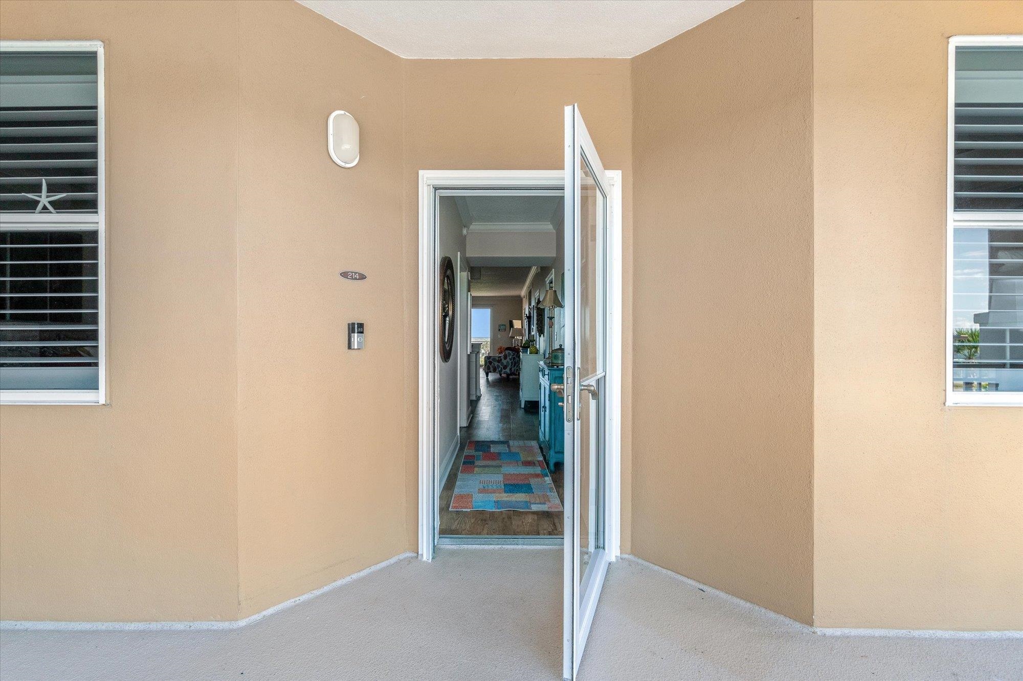 Image 30 of 56 For 60 Surfview Dr  214