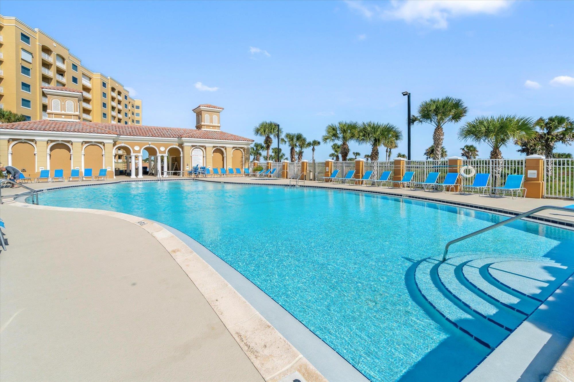 Image 32 of 56 For 60 Surfview Dr  214