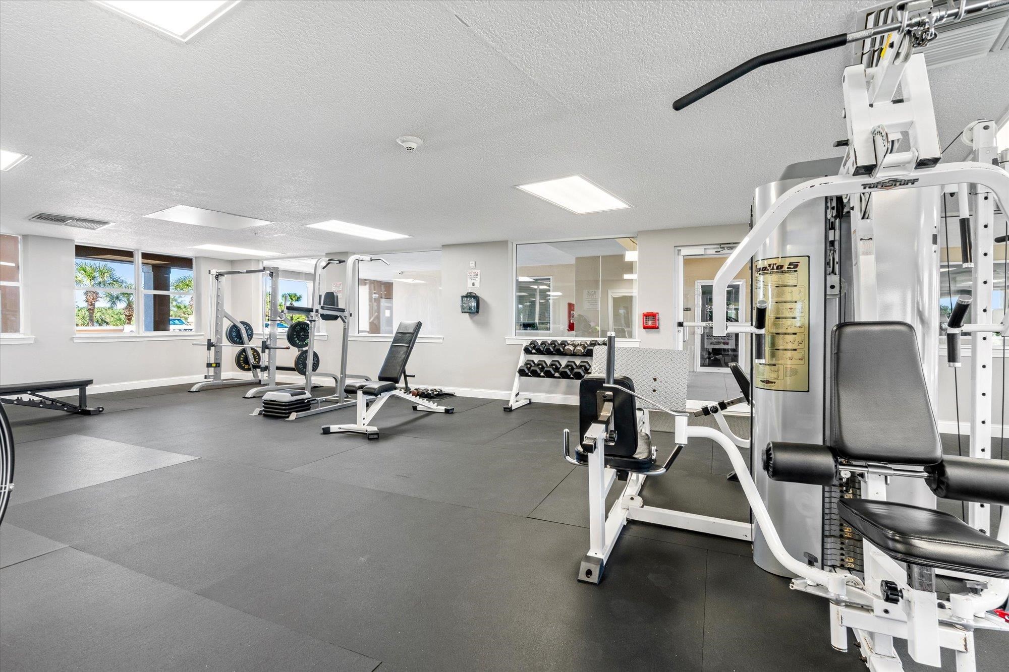 Image 37 of 56 For 60 Surfview Dr  214