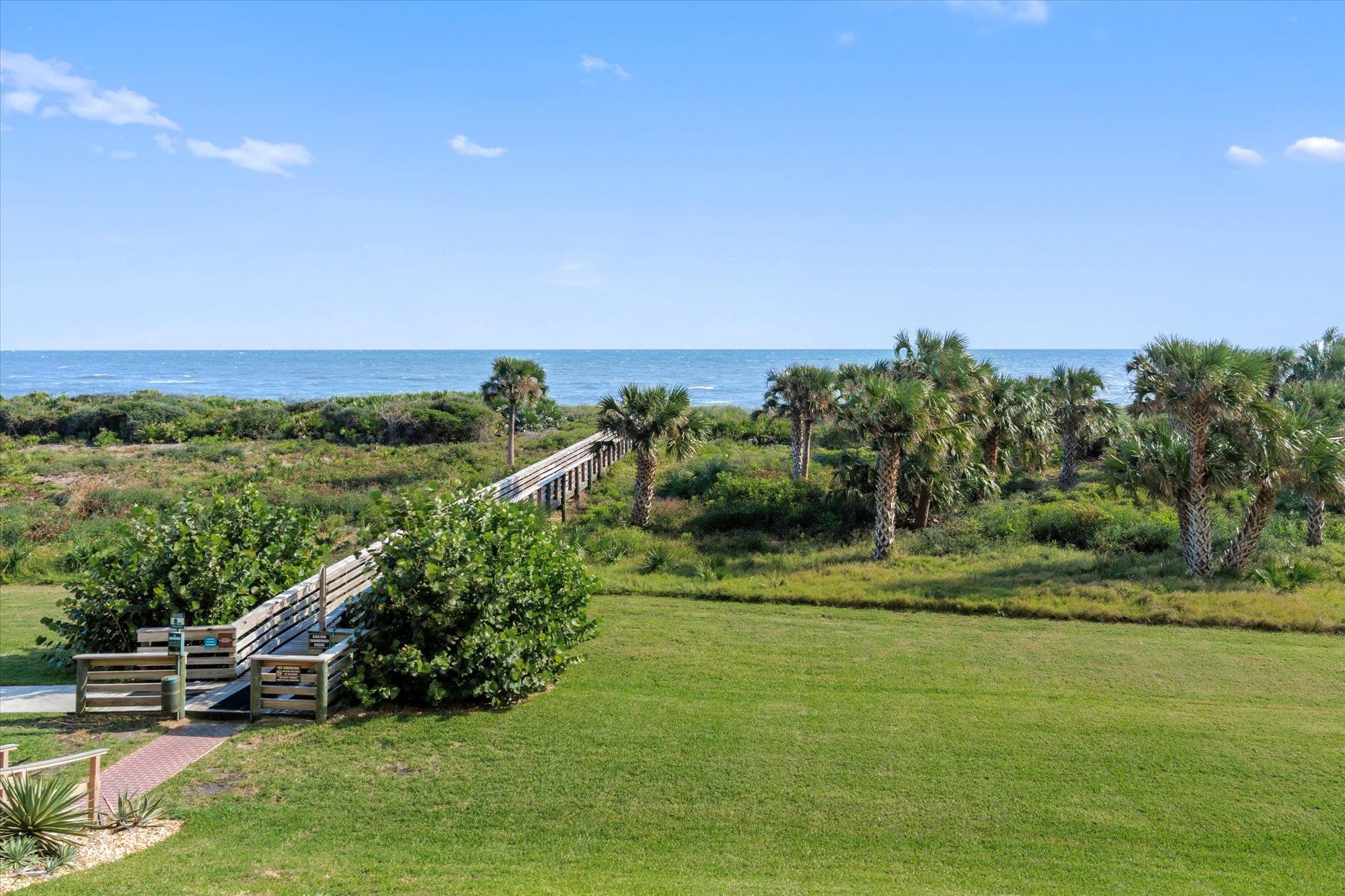 Image 47 of 56 For 60 Surfview Dr  214