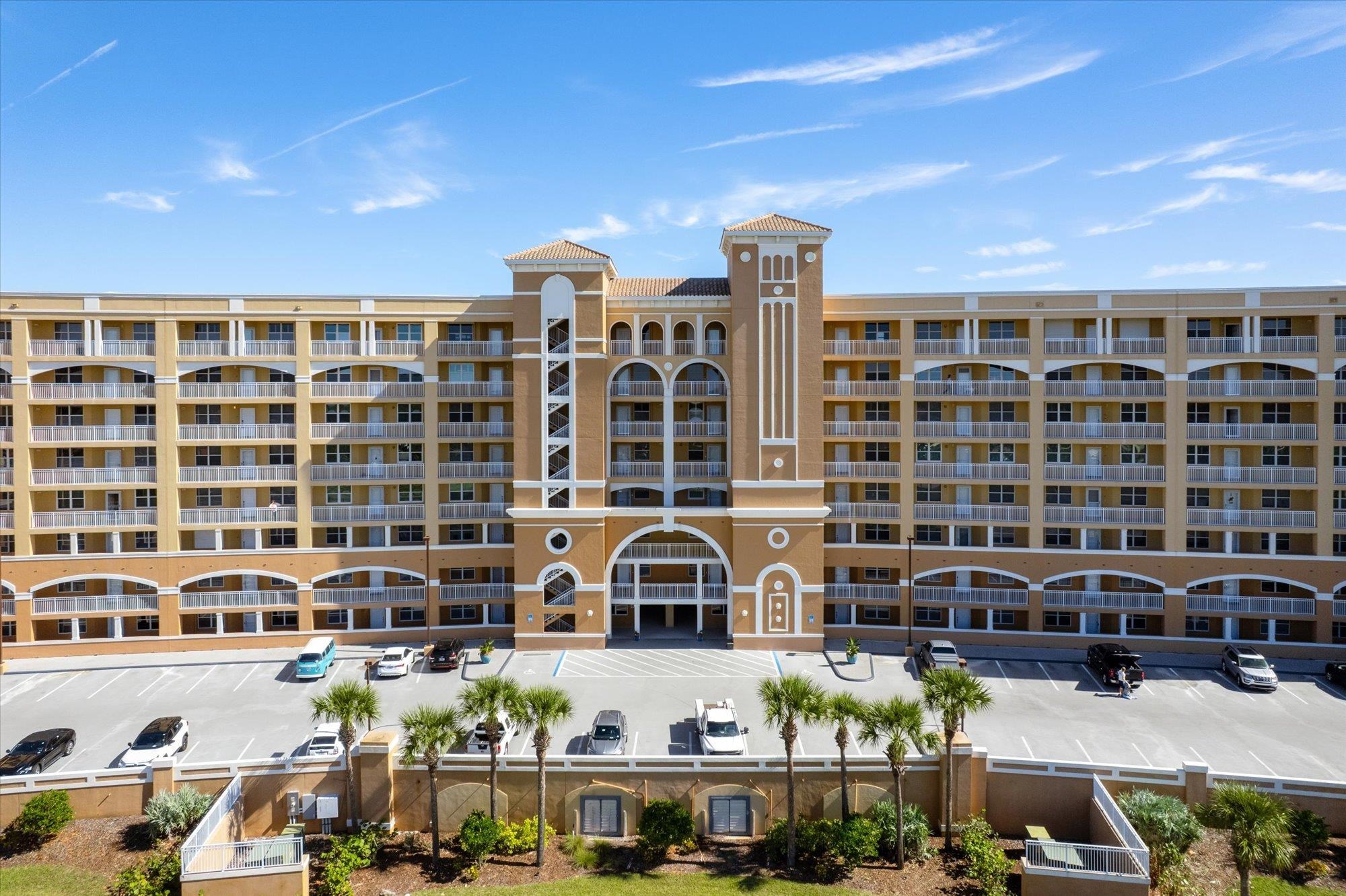 Image 49 of 56 For 60 Surfview Dr  214