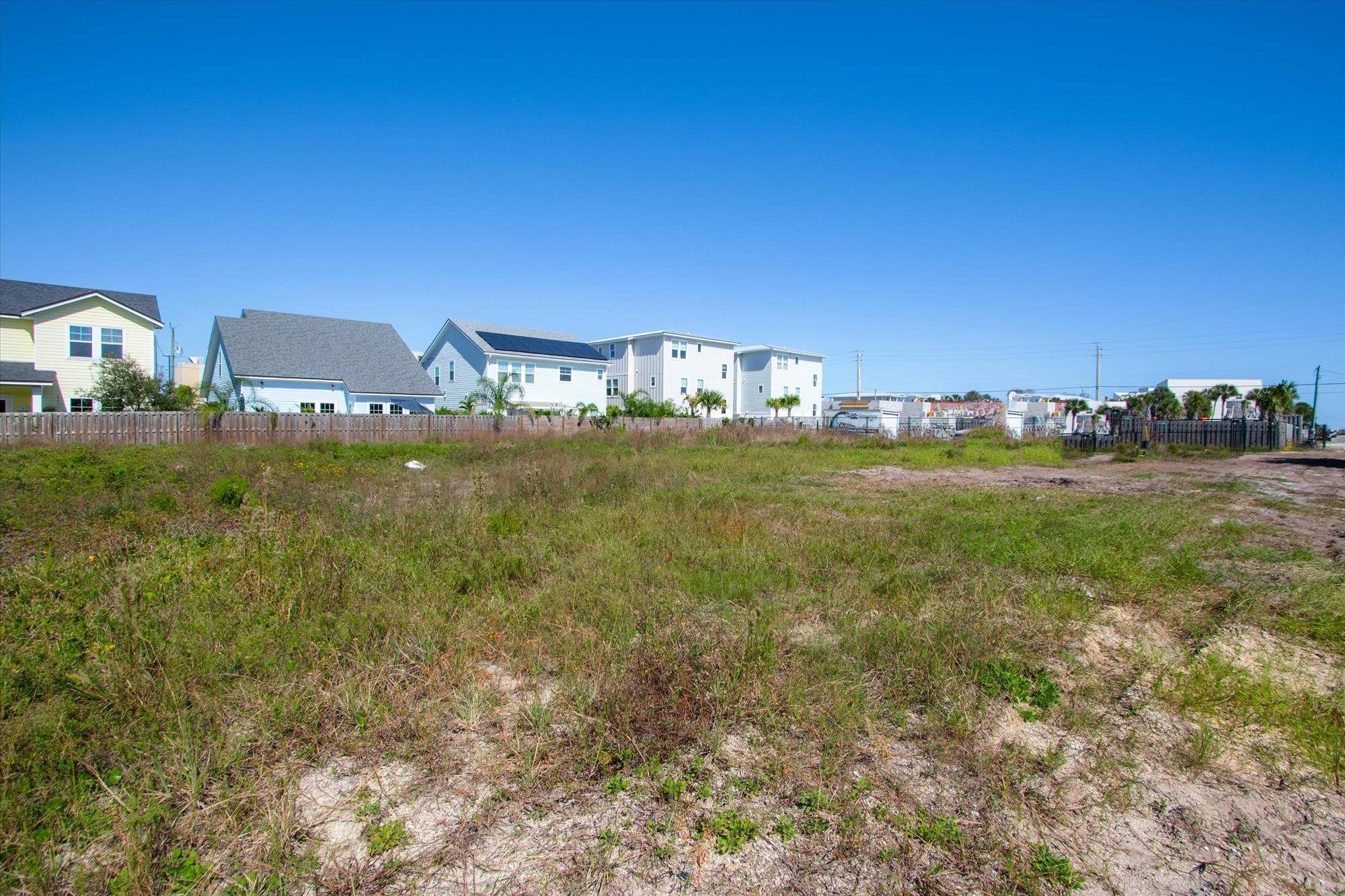 Image 14 of 16 For 126 4th St  