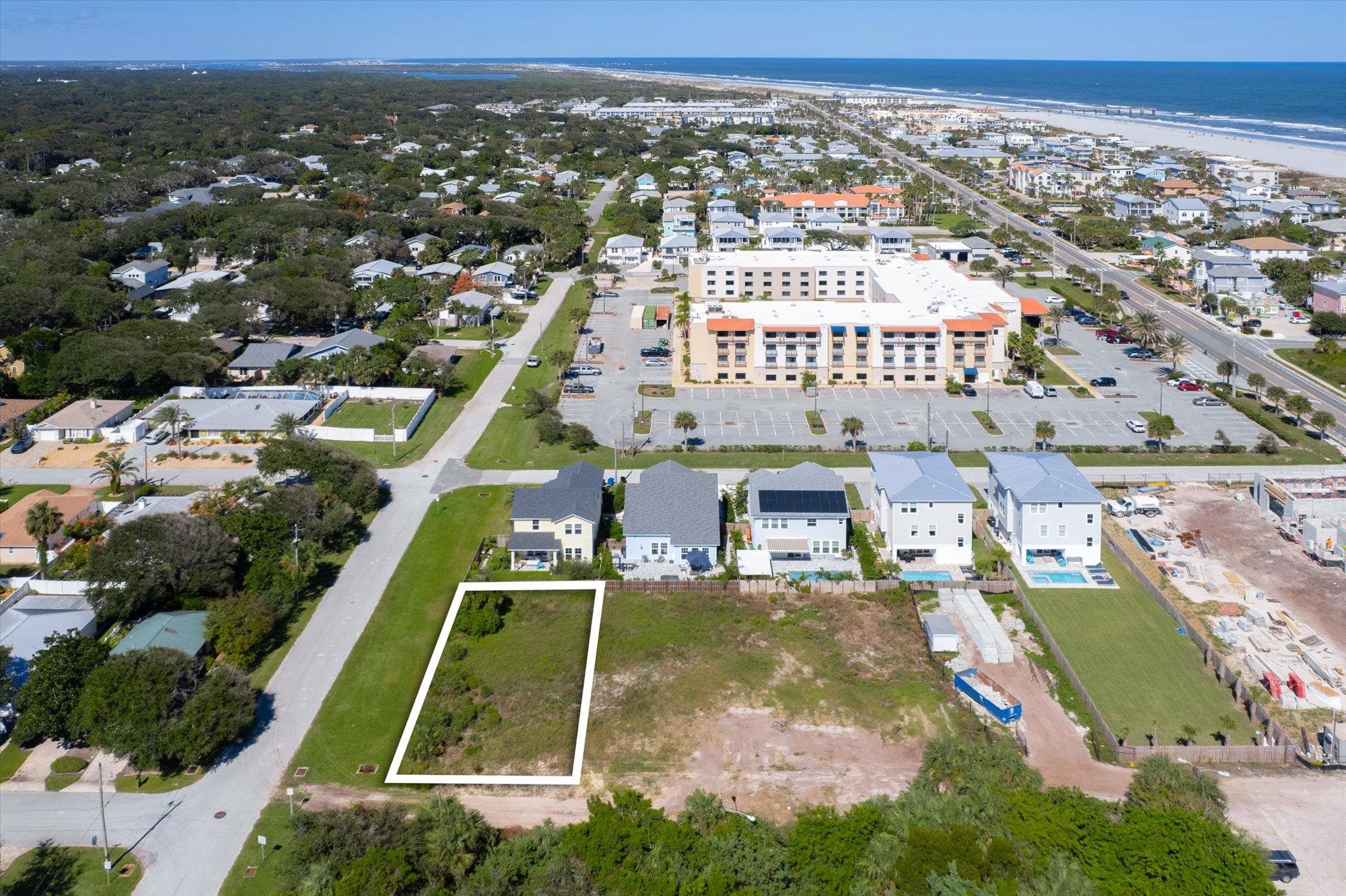 Image 12 of 16 For 130 4th St  