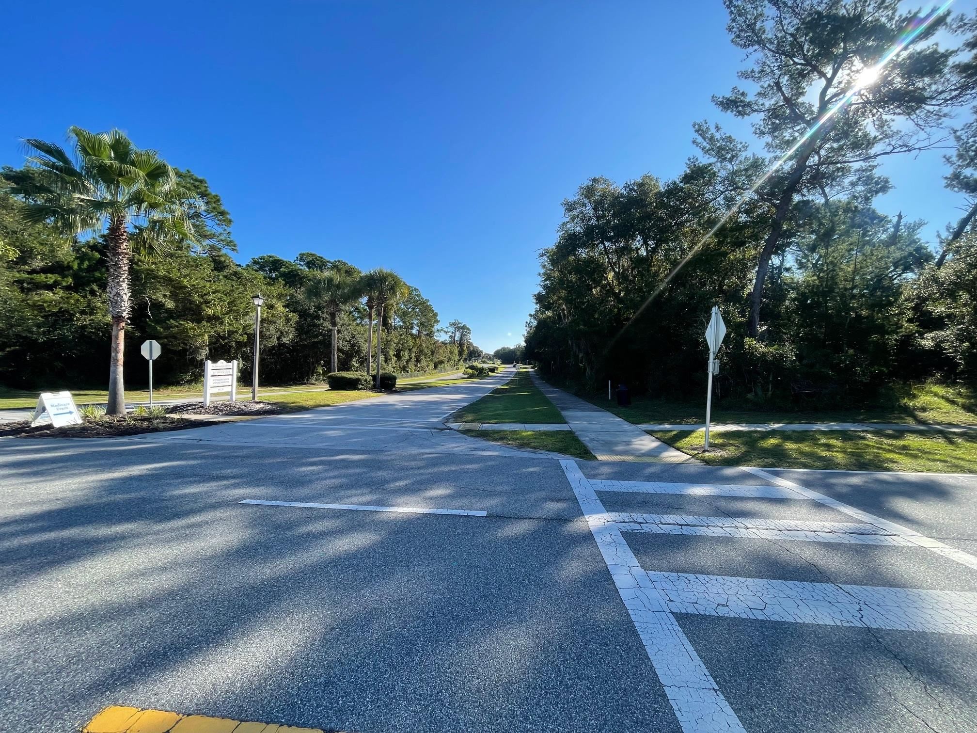 Image 13 of 33 For Shores Blvd