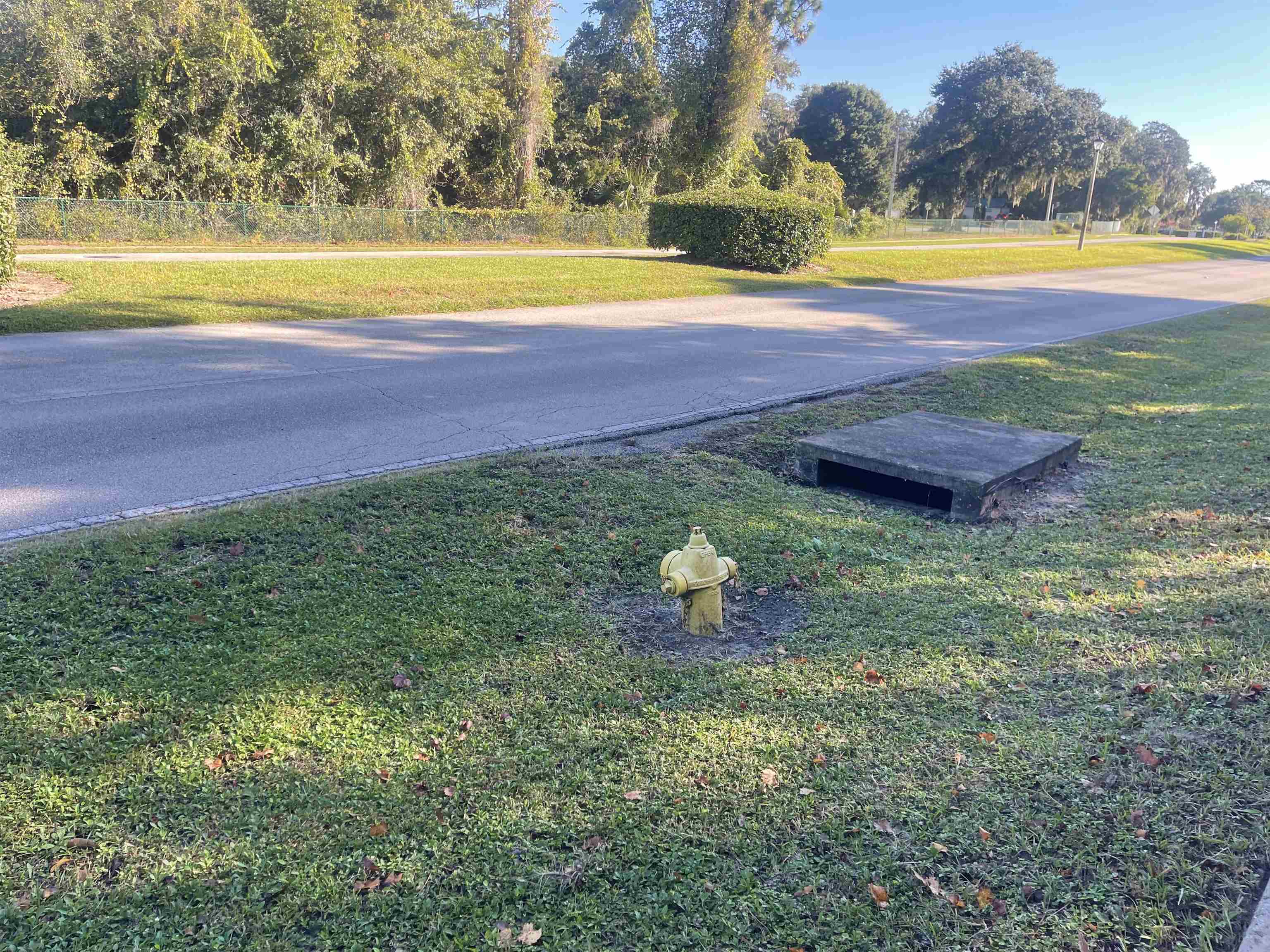 Image 24 of 33 For Shores Blvd