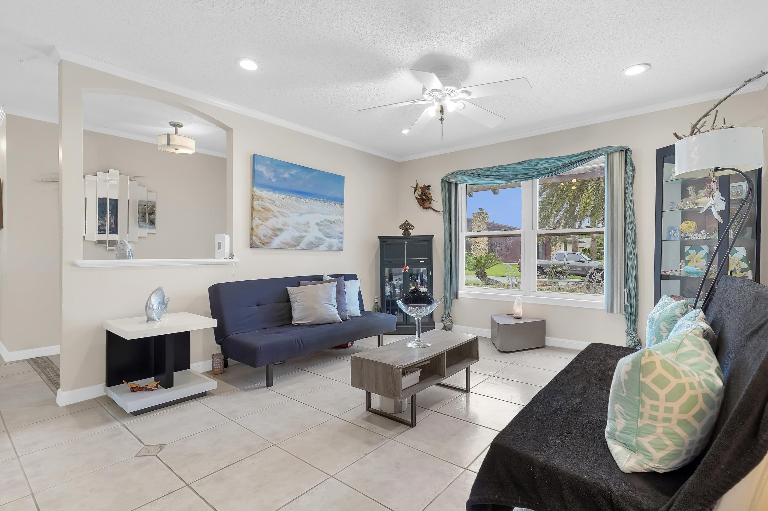 Image 17 of 46 For 38 Sandpiper Dr